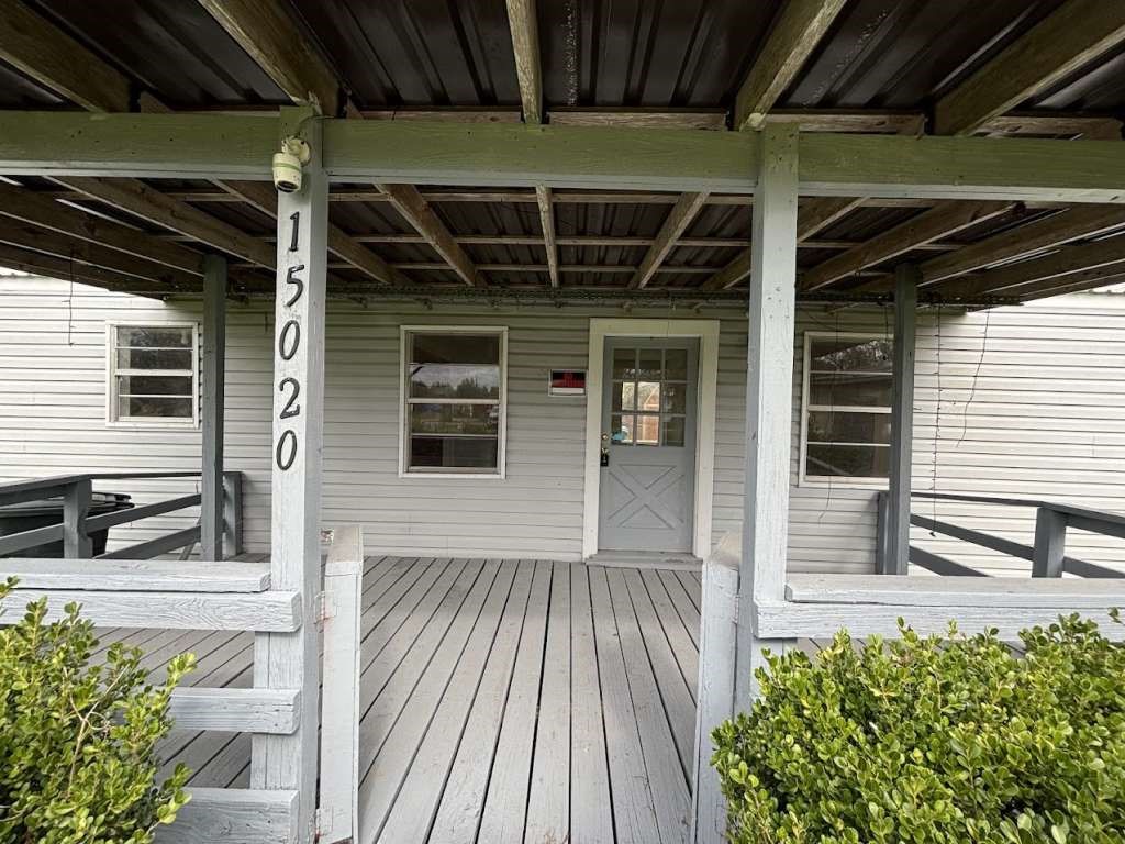 15020 S Baylan Street Property Photo 3