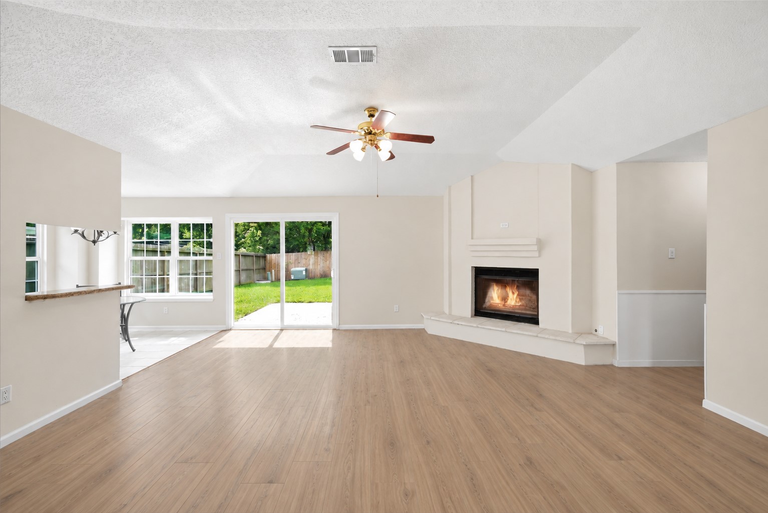 18607 Hiddenbay Way Property Photo 1