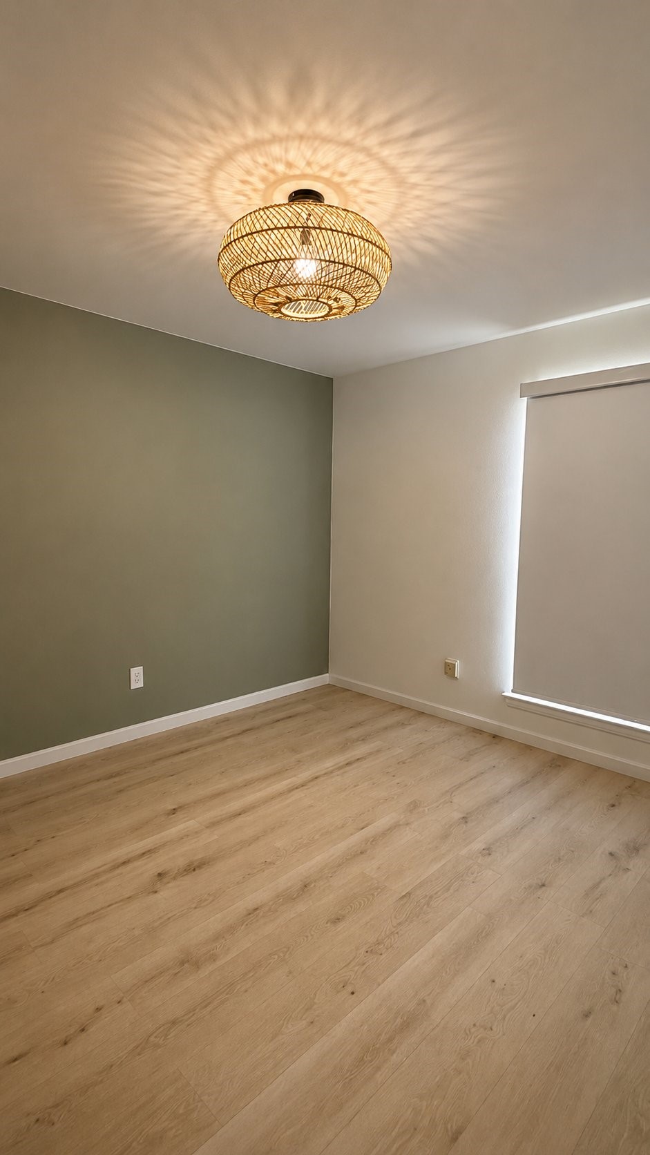 9511 Bollingbrook Drive Property Photo 11
