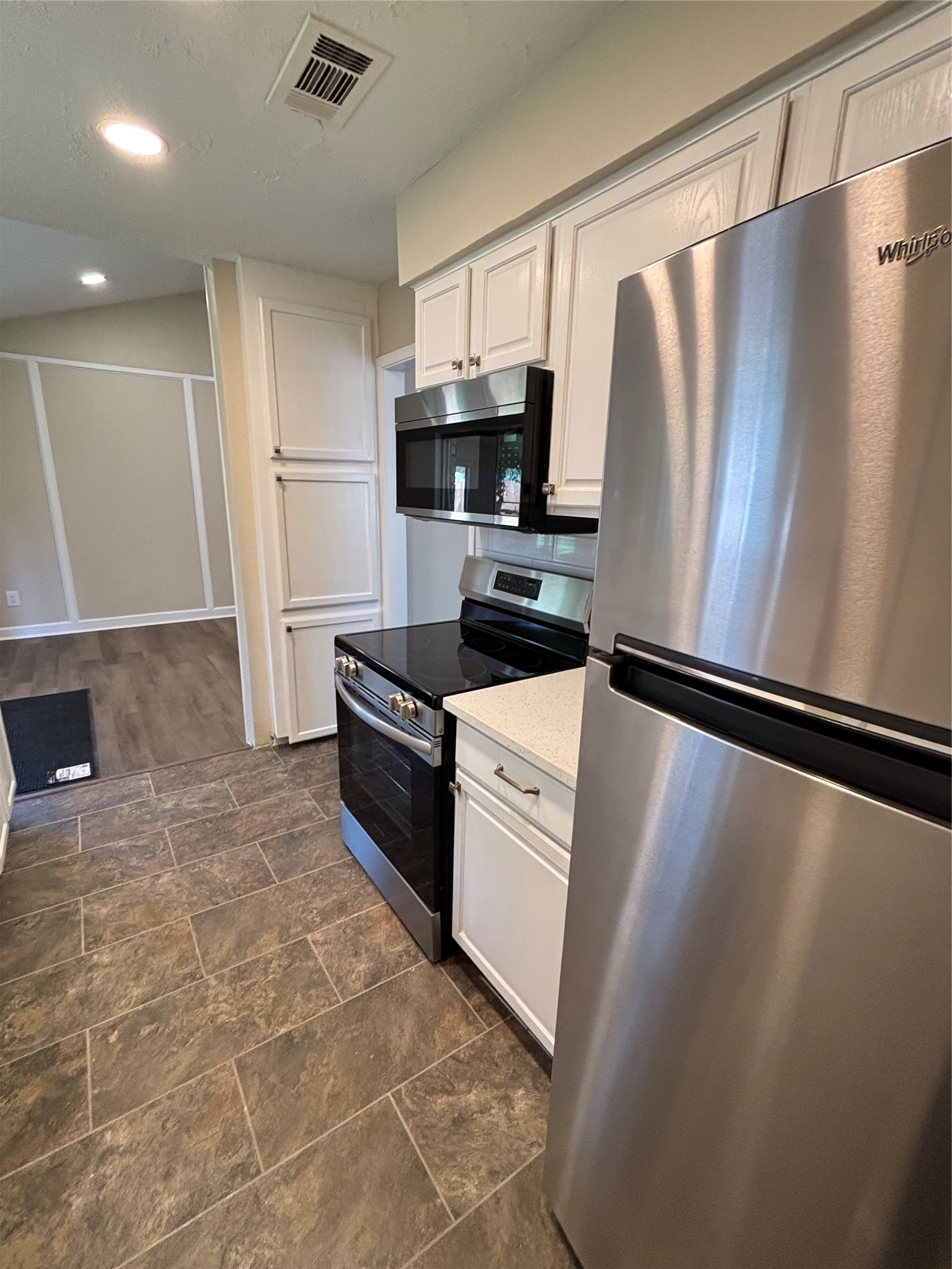 4526 Mccleester Drive Property Photo 8