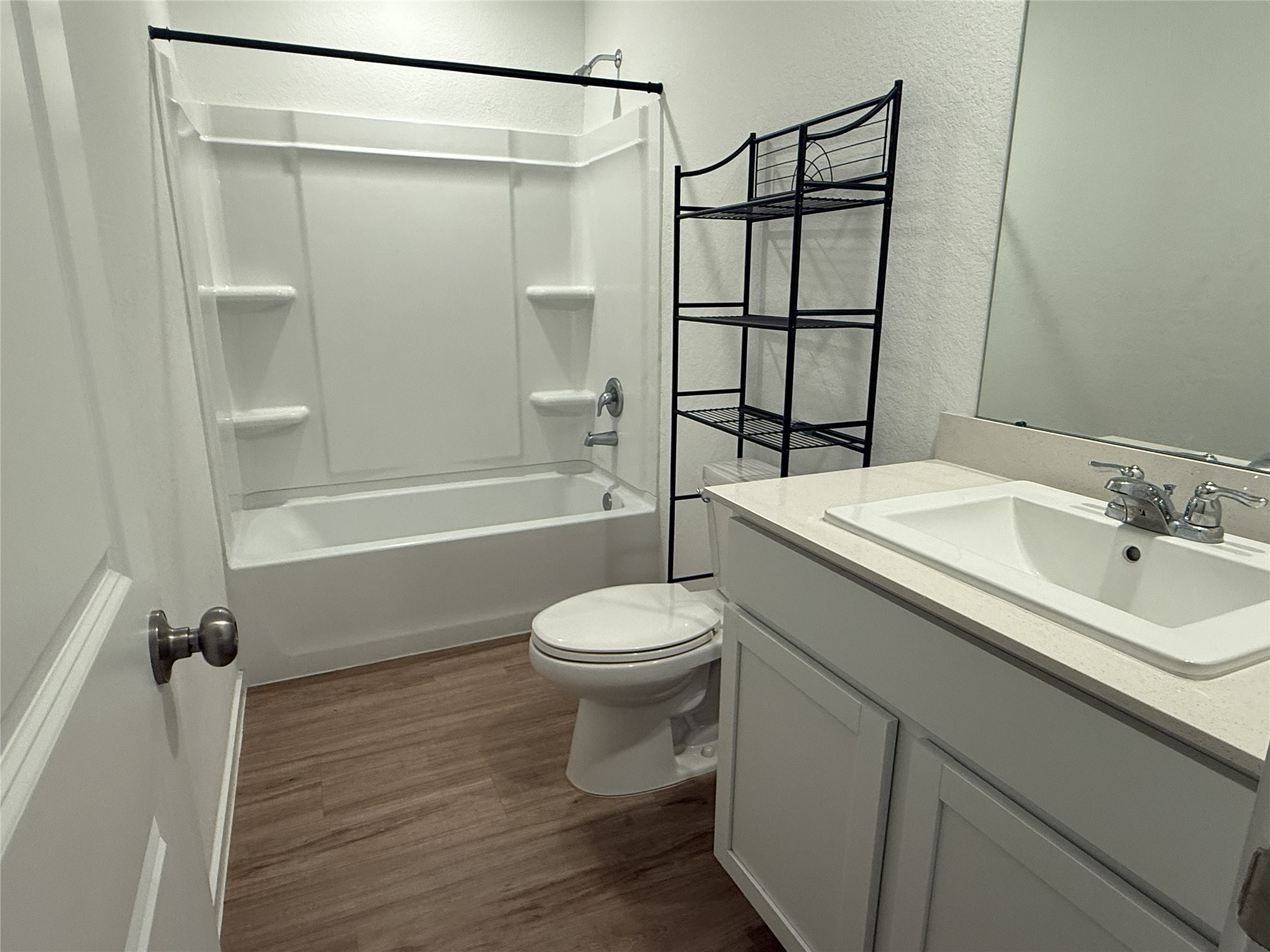 529 Falling Cave Drive Property Photo 7