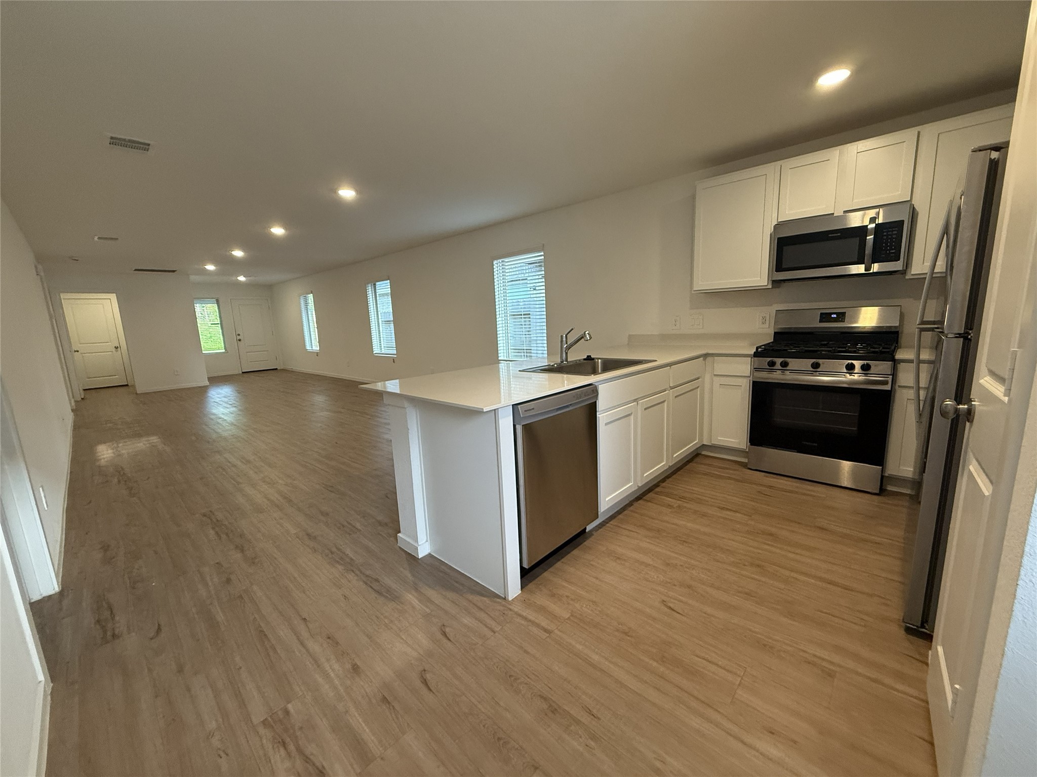 529 Falling Cave Drive Property Photo 8