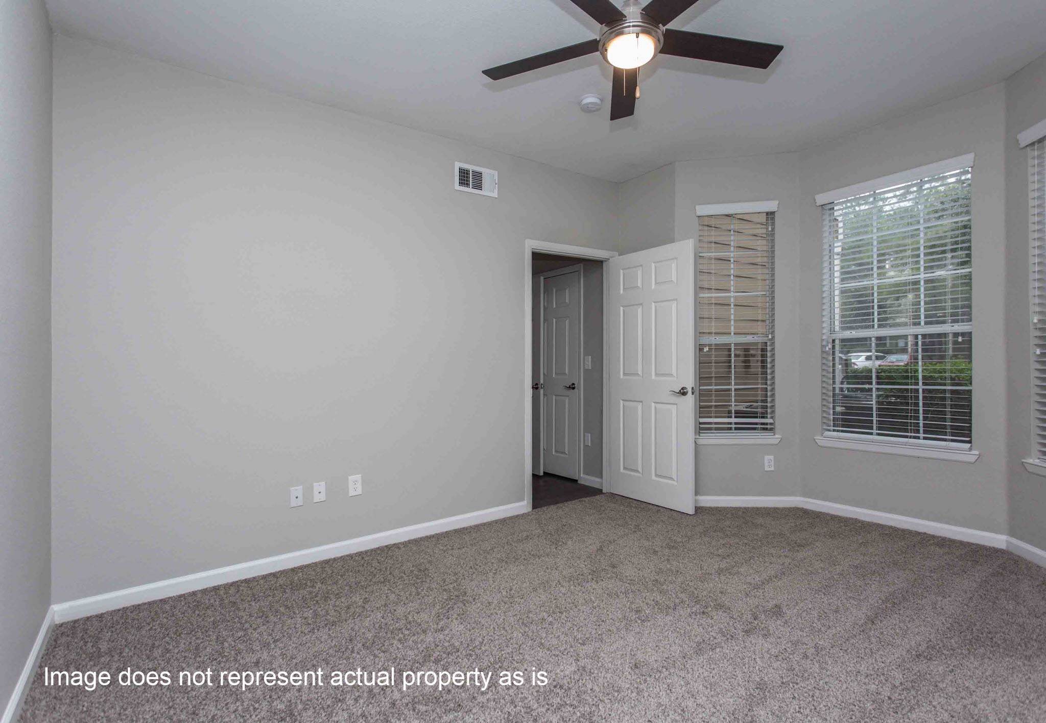 2400-318 Spring Rain Drive Property Photo 5