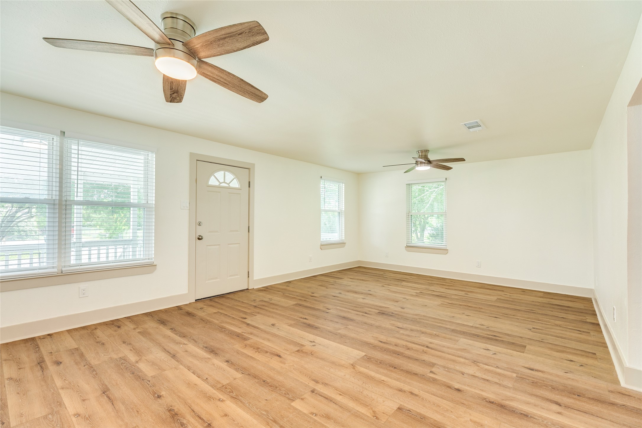 2812 N Sonny Lane Property Photo 6