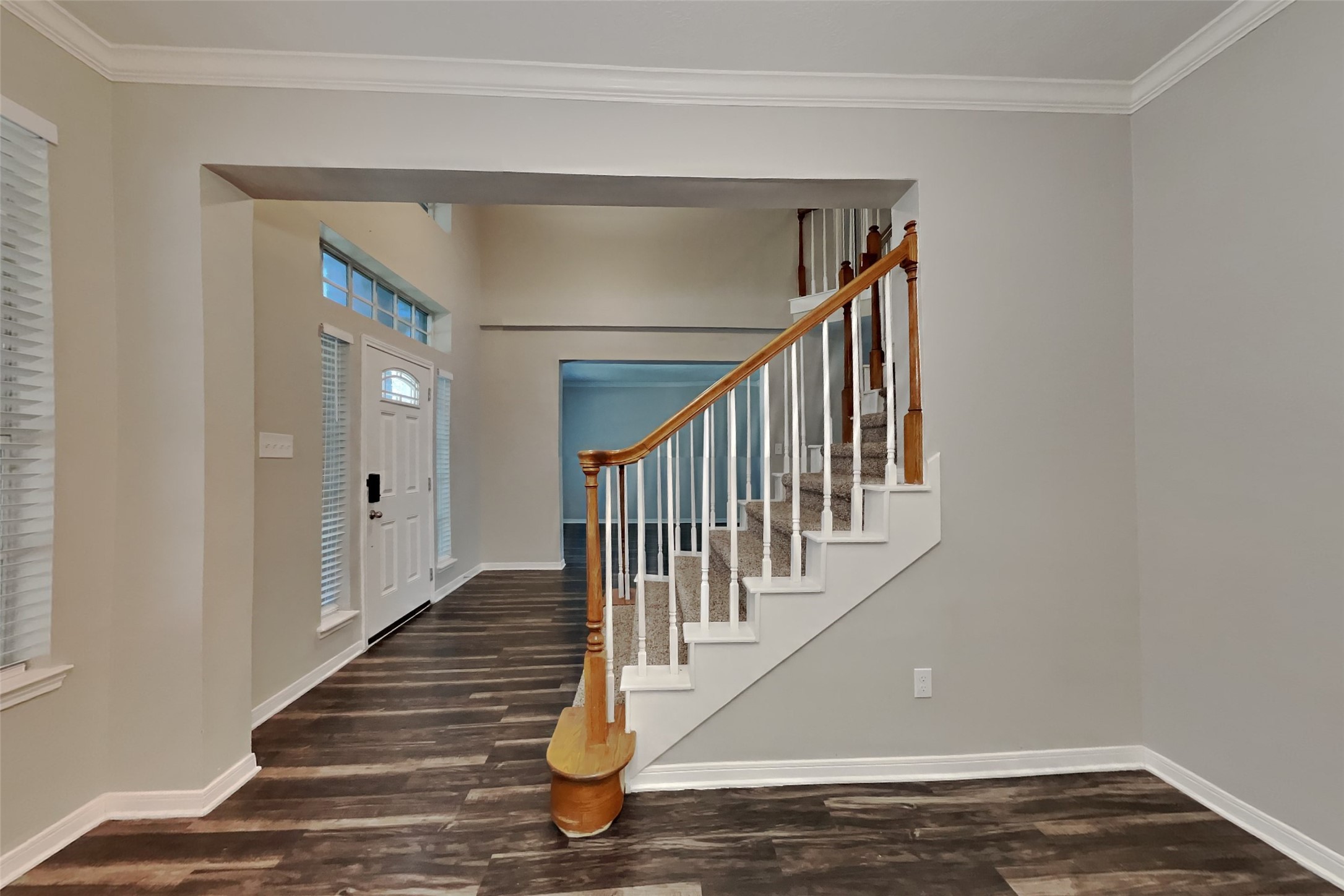 15907 Lausanne Drive Property Photo 11