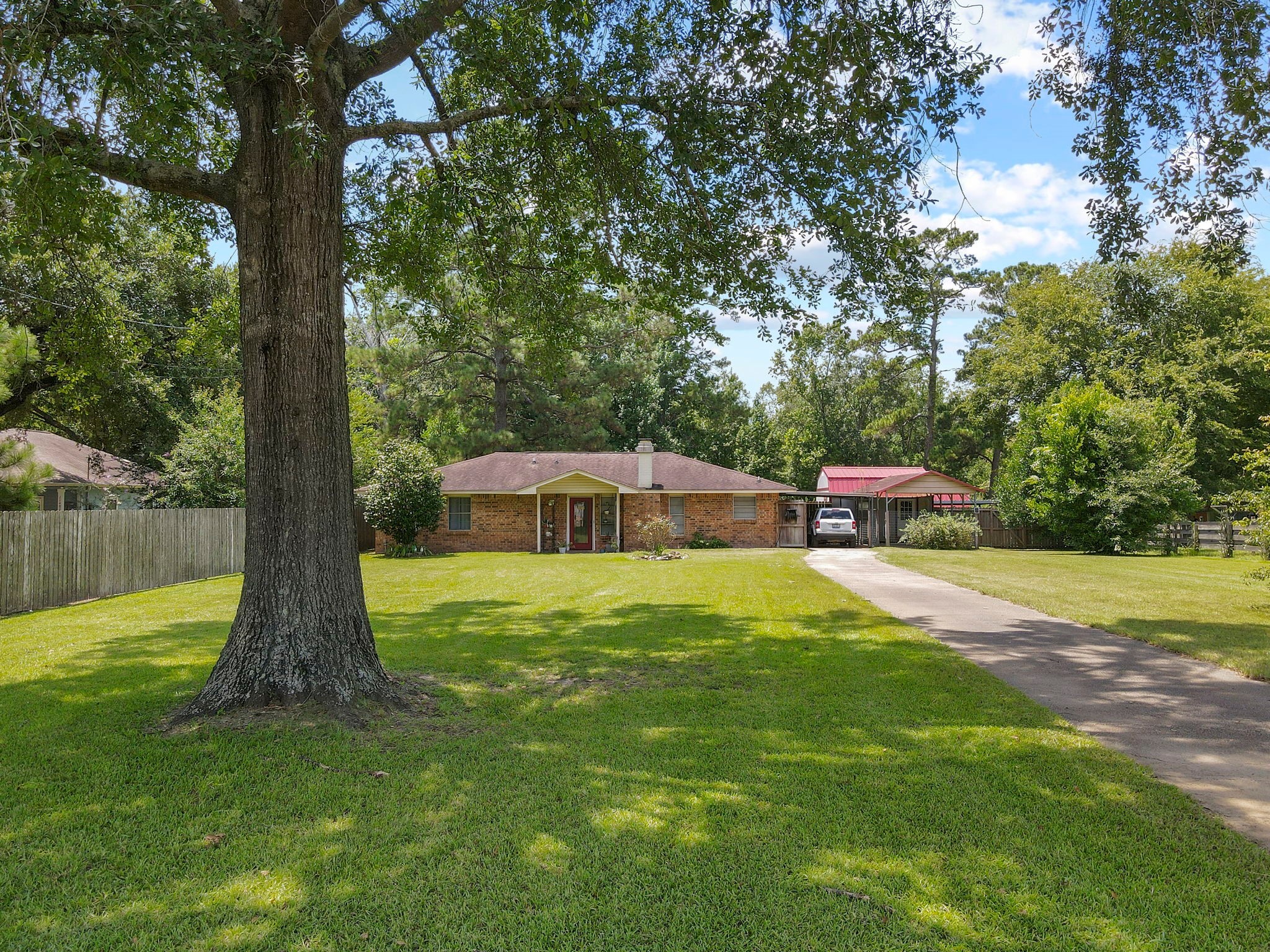 127 Cr 1300 Property Photo 1