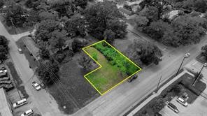 303 Austin Street Property Photo 4