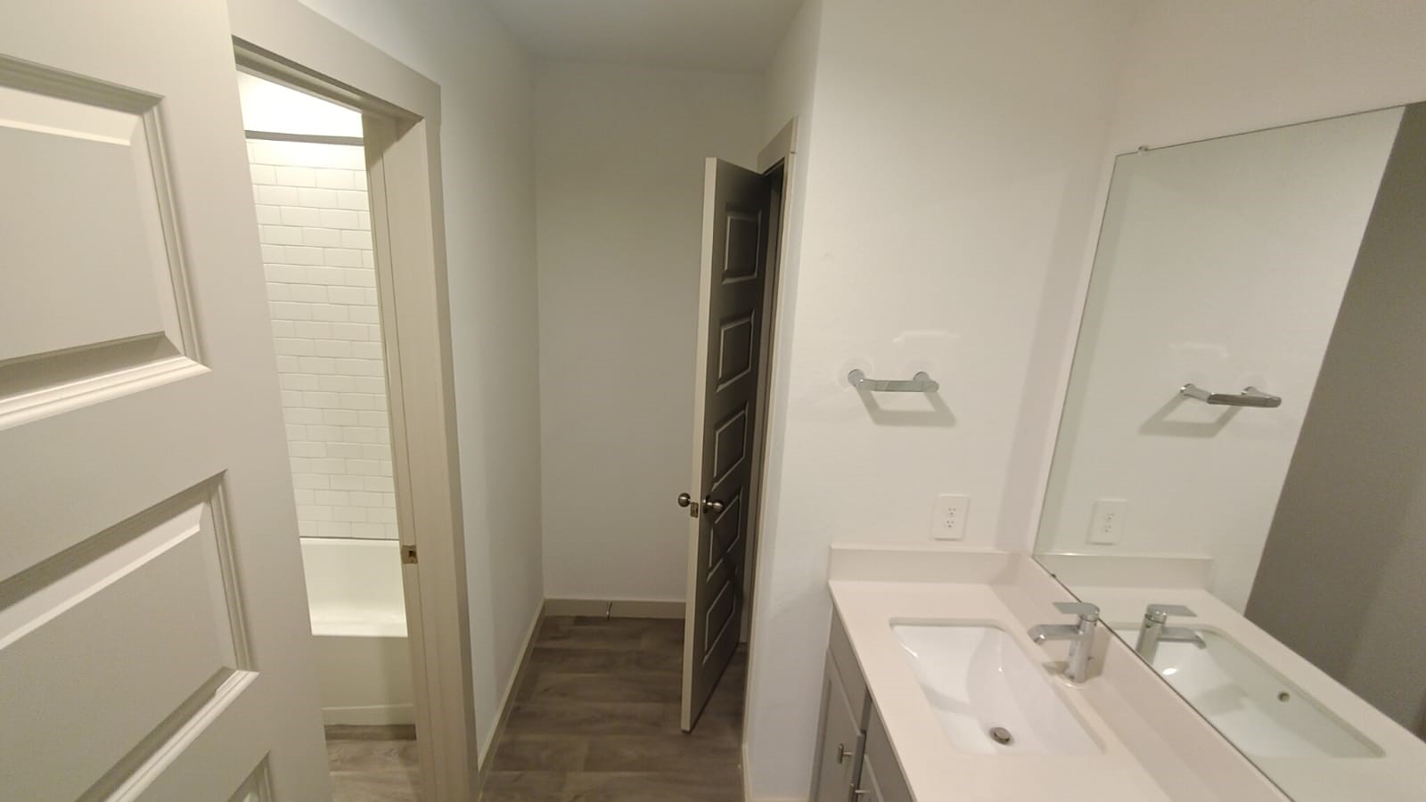 7214 Marina Heights Way Property Photo 25