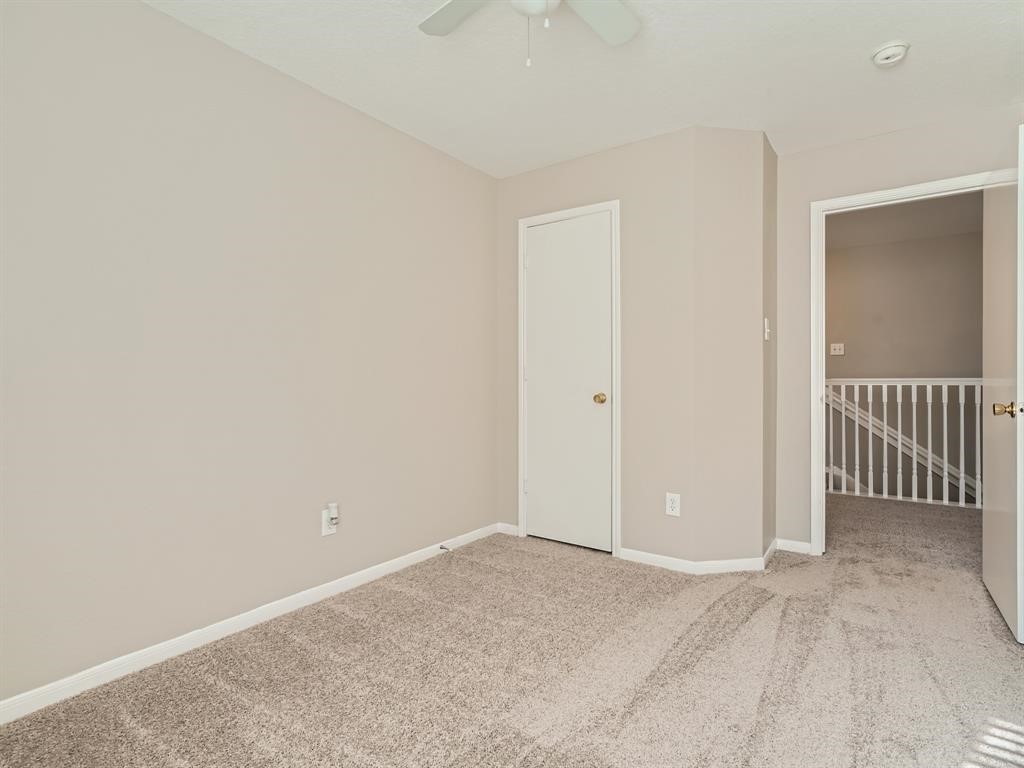 11010 Walkup Way Property Photo 17