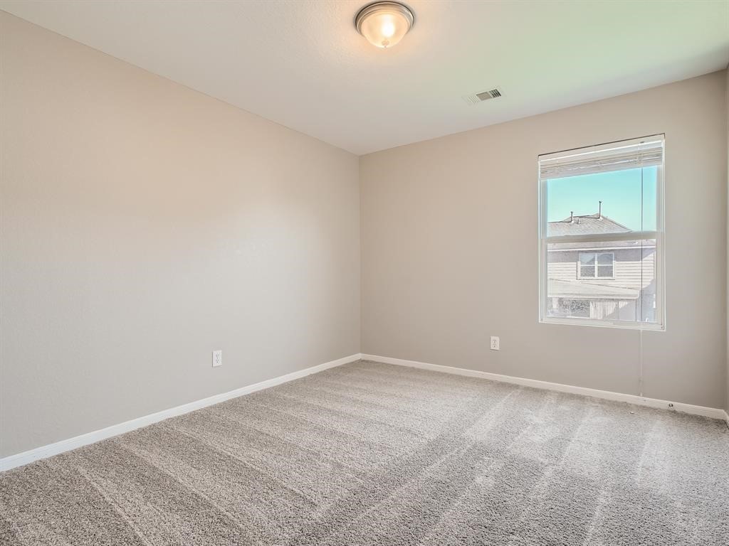11010 Walkup Way Property Photo 20