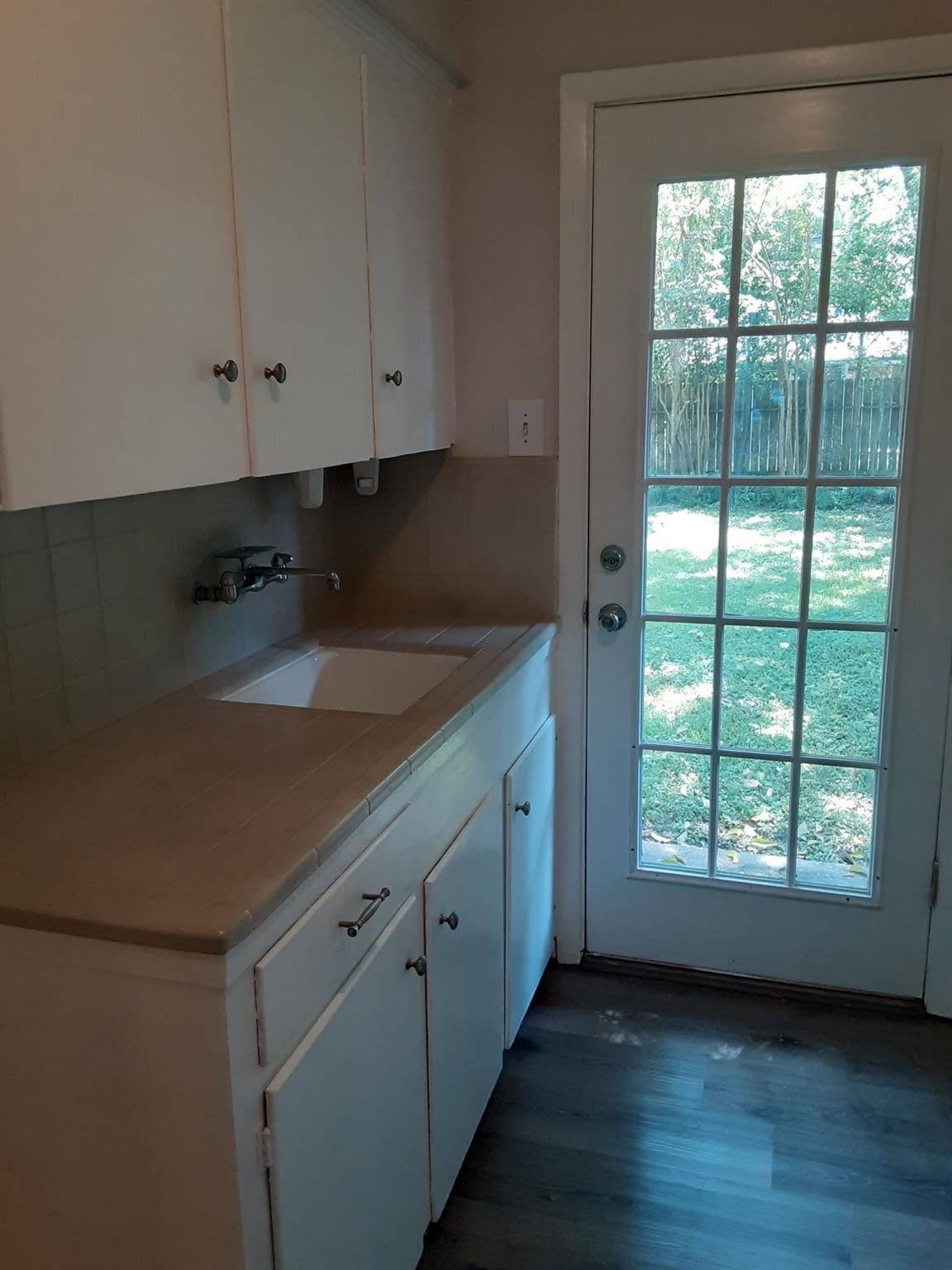5319 Willowbend Boulevard Property Photo 23
