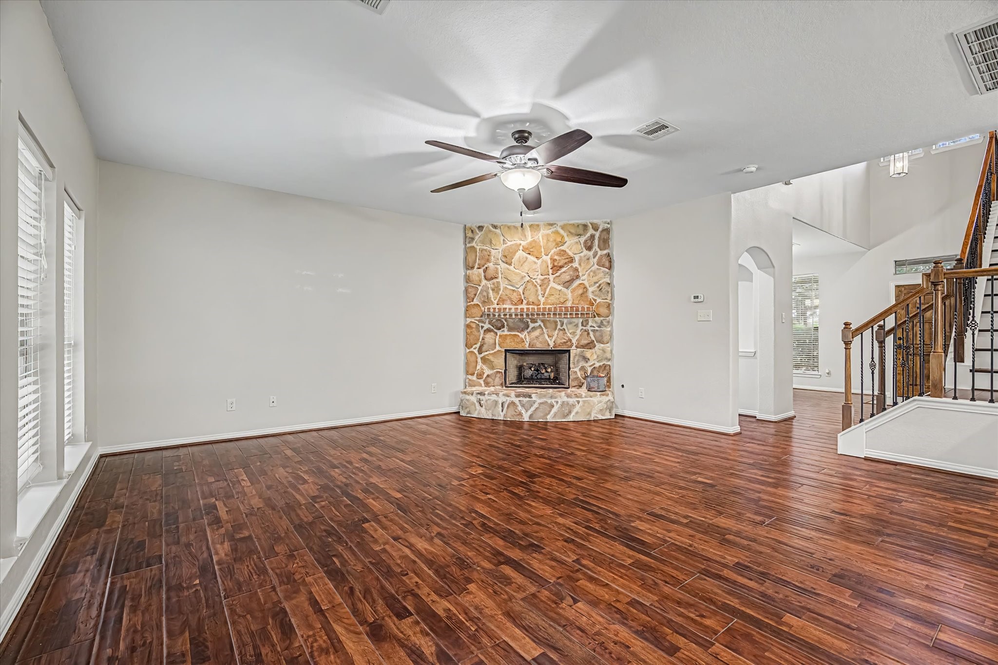 4702 Seabird Street Property Photo 12