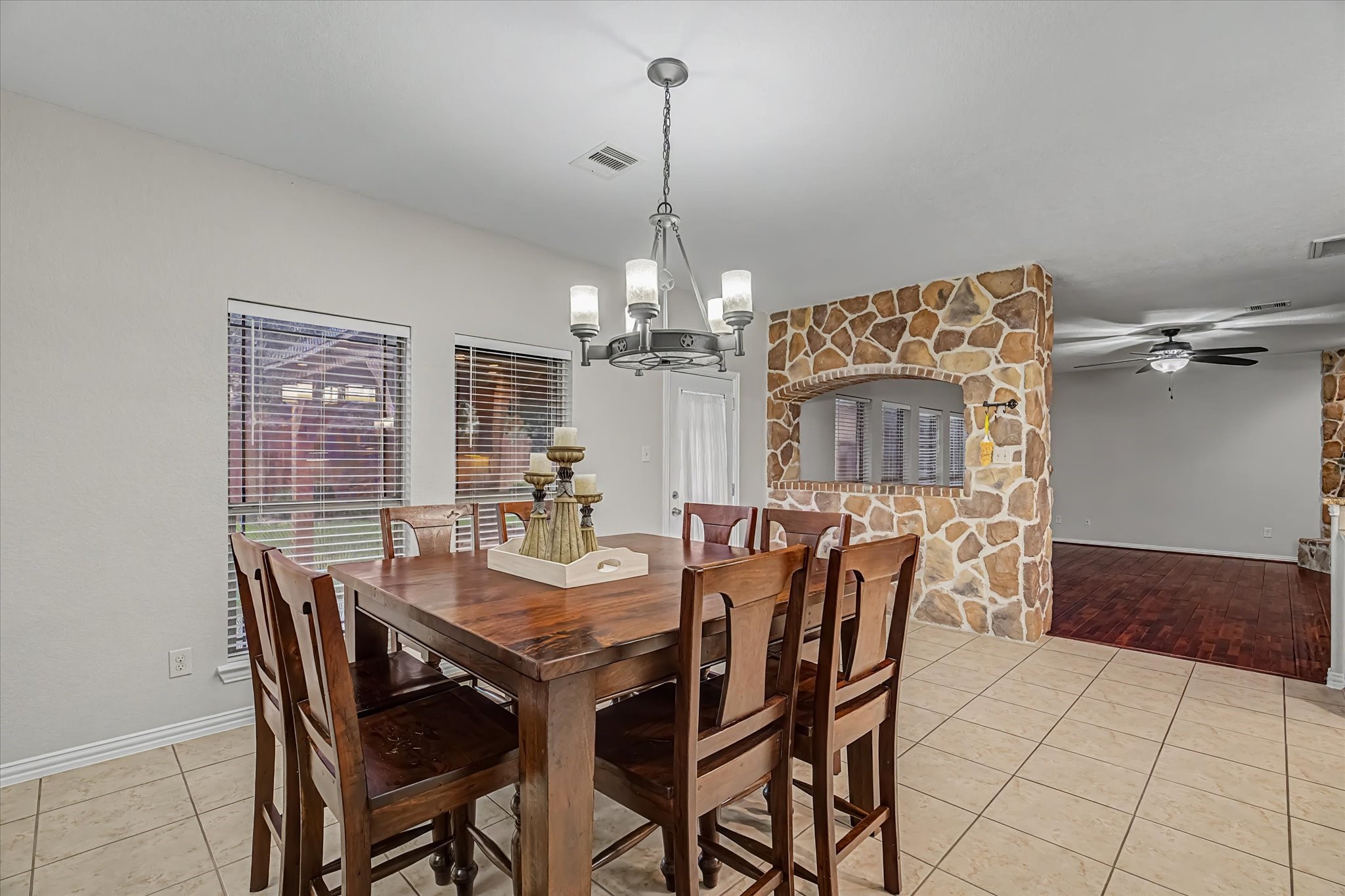 4702 Seabird Street Property Photo 21