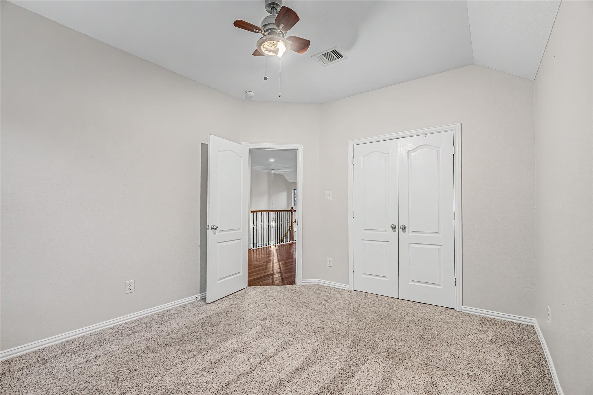 4702 Seabird Street Property Photo 43