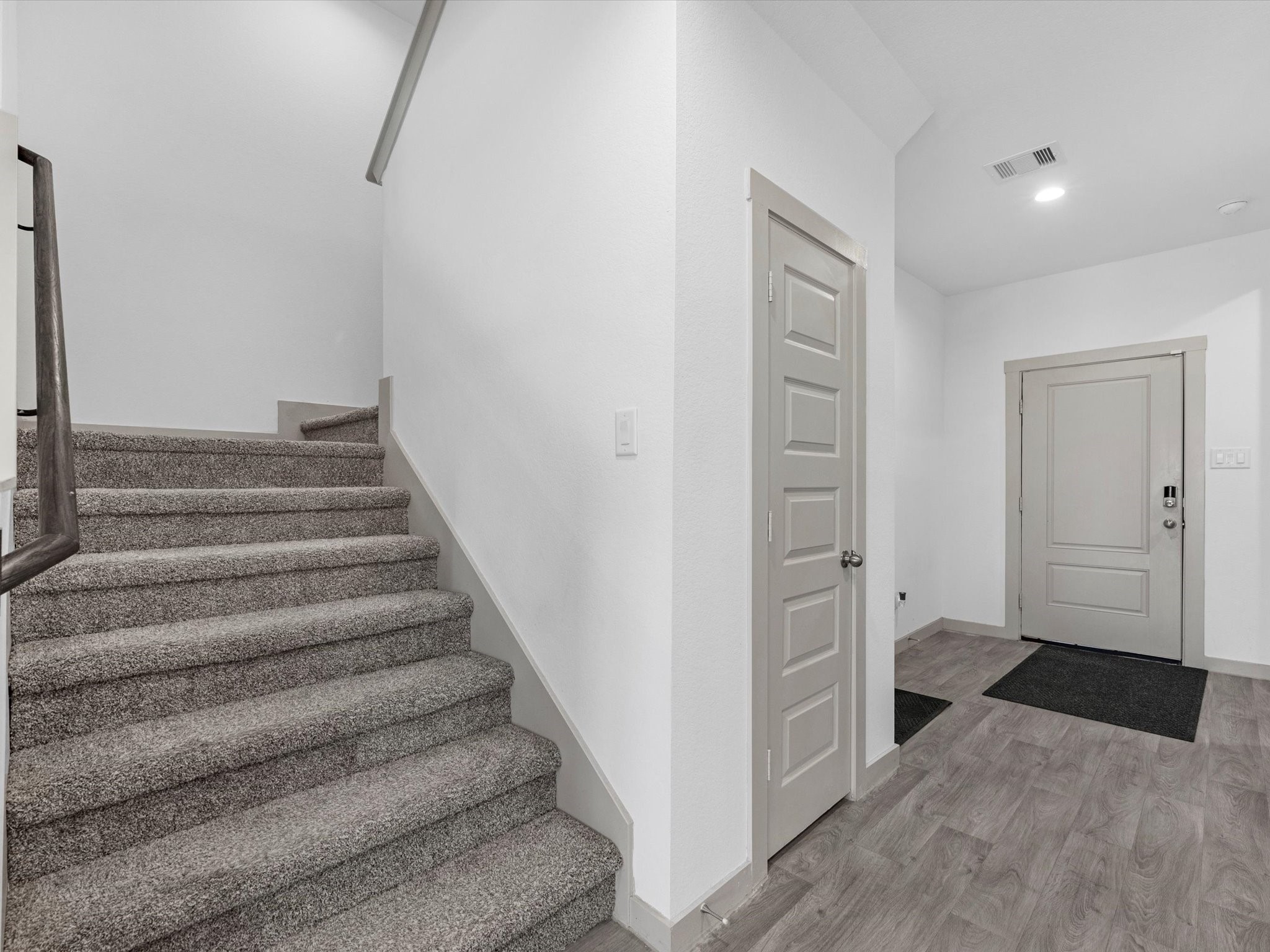 8110 Brahman Lane Property Photo 5