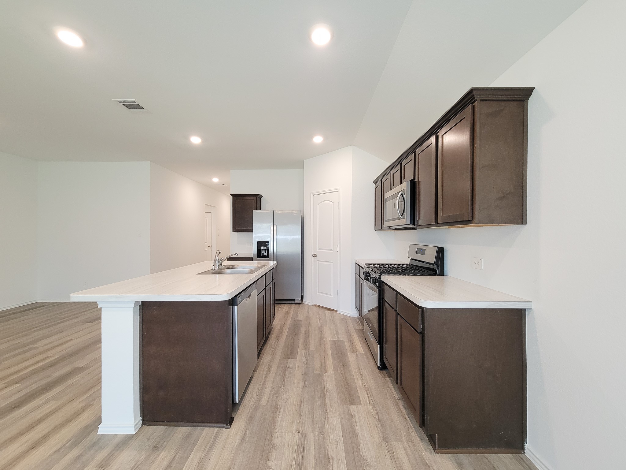 23651 Silver Concord Drive Property Photo 11