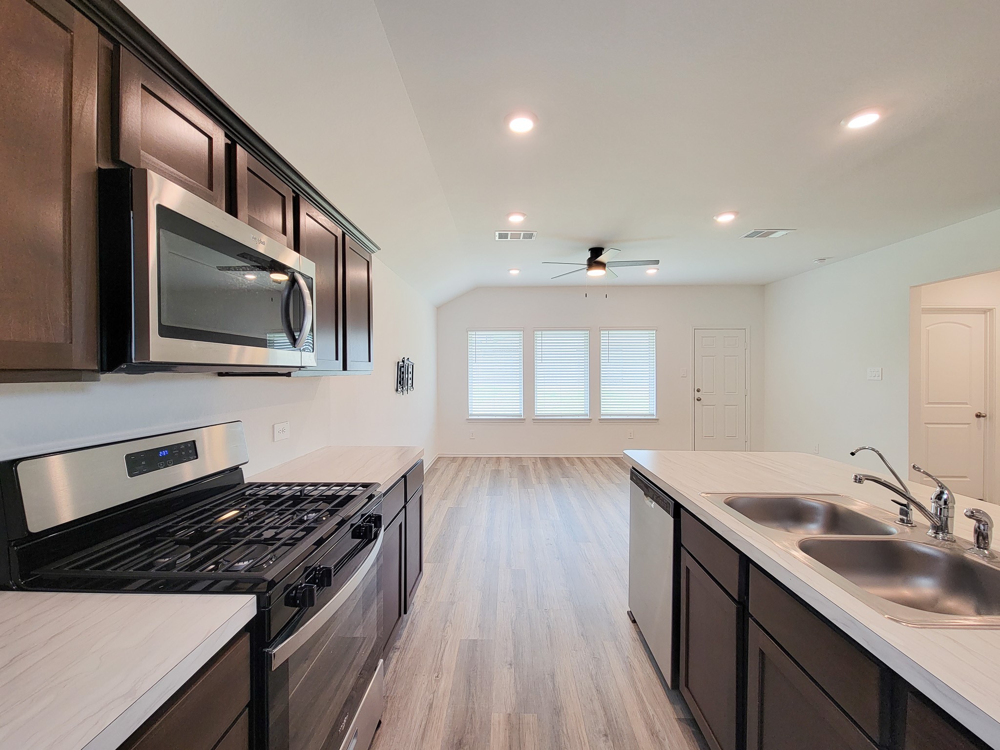 23651 Silver Concord Drive Property Photo 15