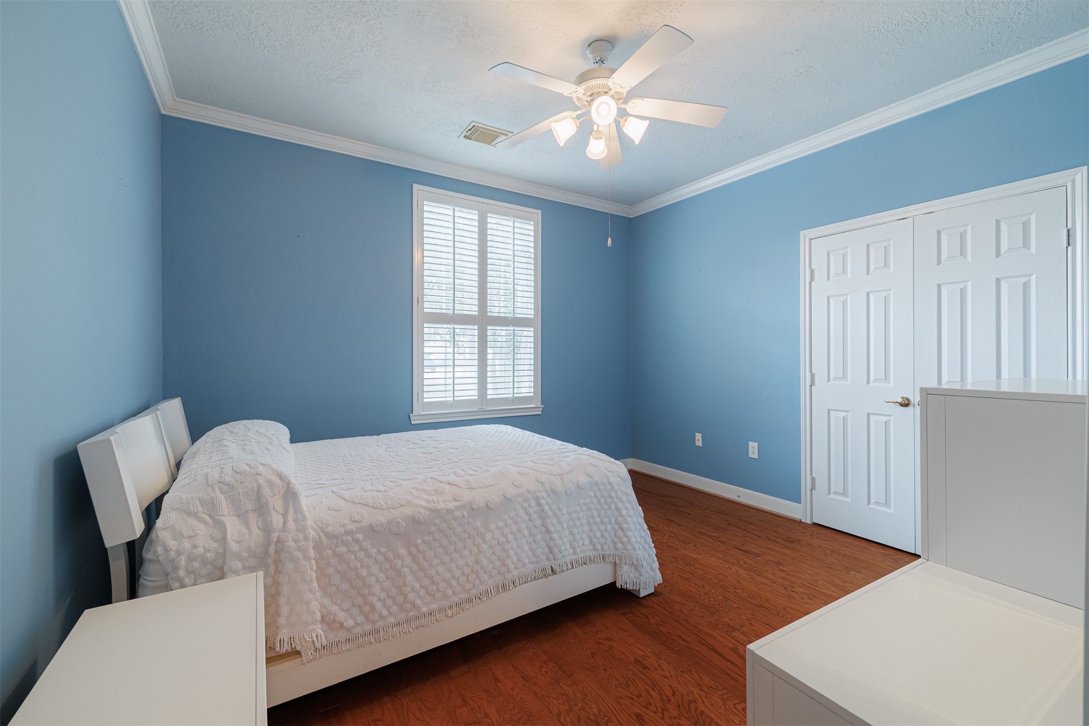 5018 Shining Creek Court Property Photo 11