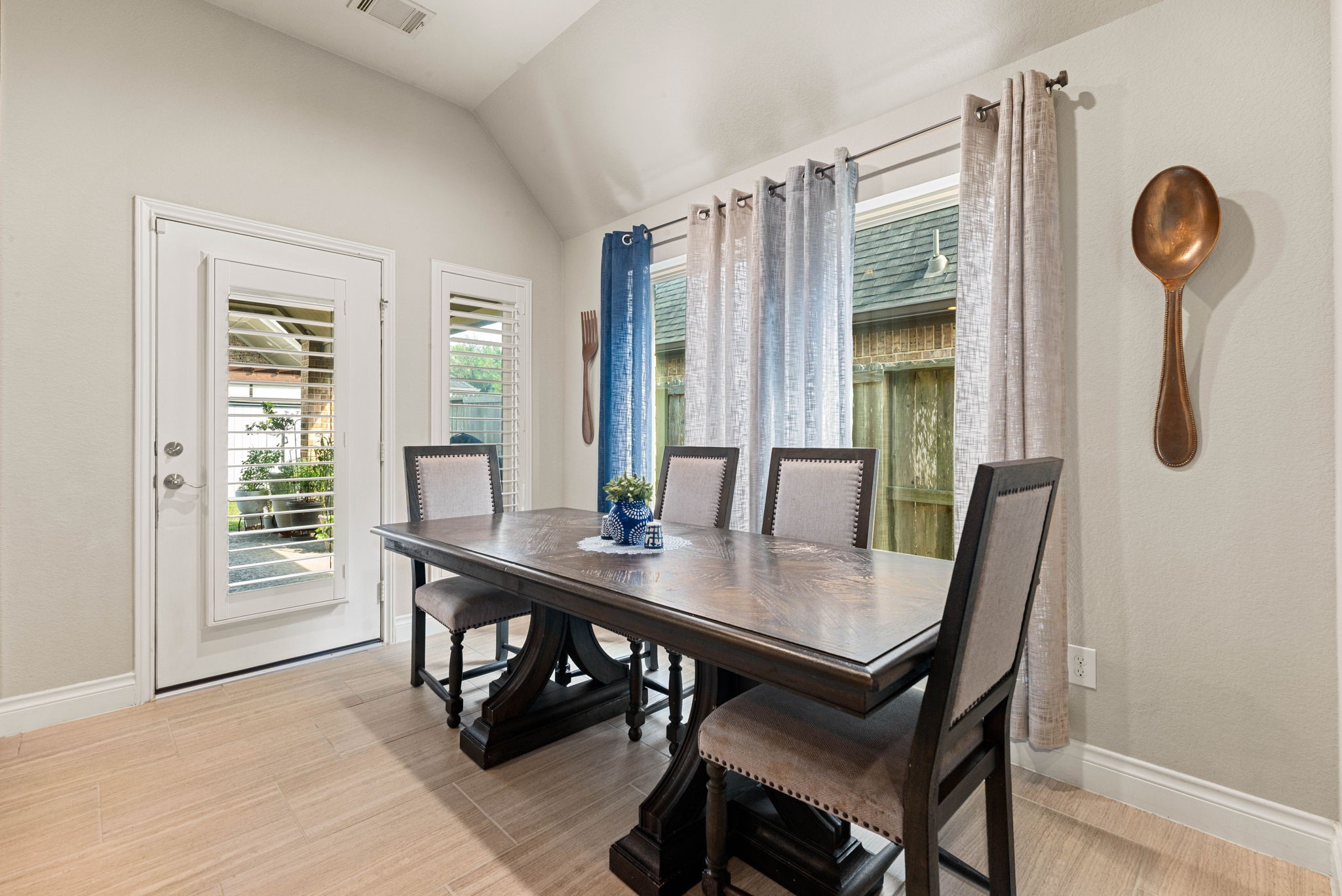 2115 Great Egret Bend Property Photo 10