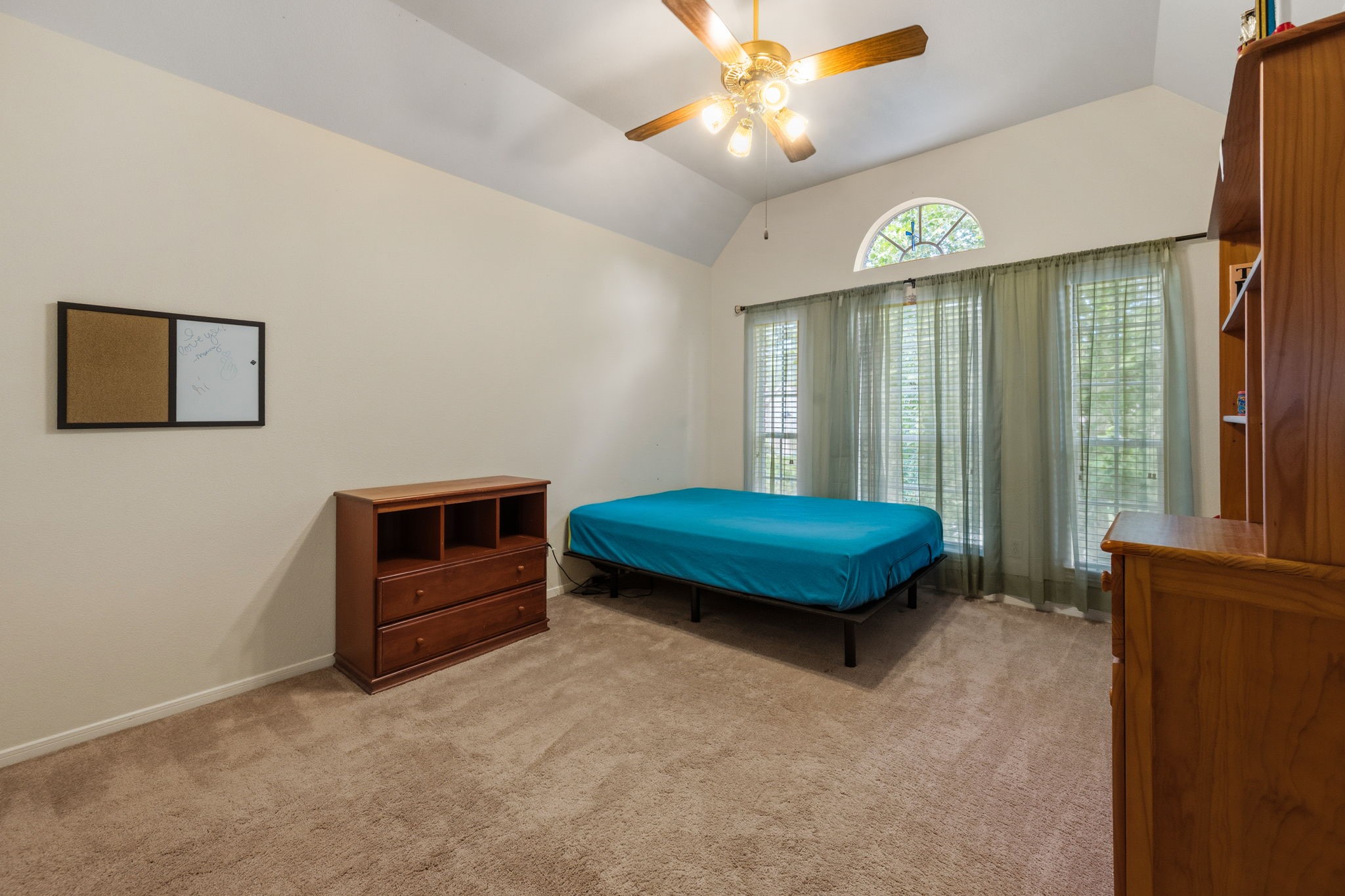 25003 Aughton Drive Property Photo 38