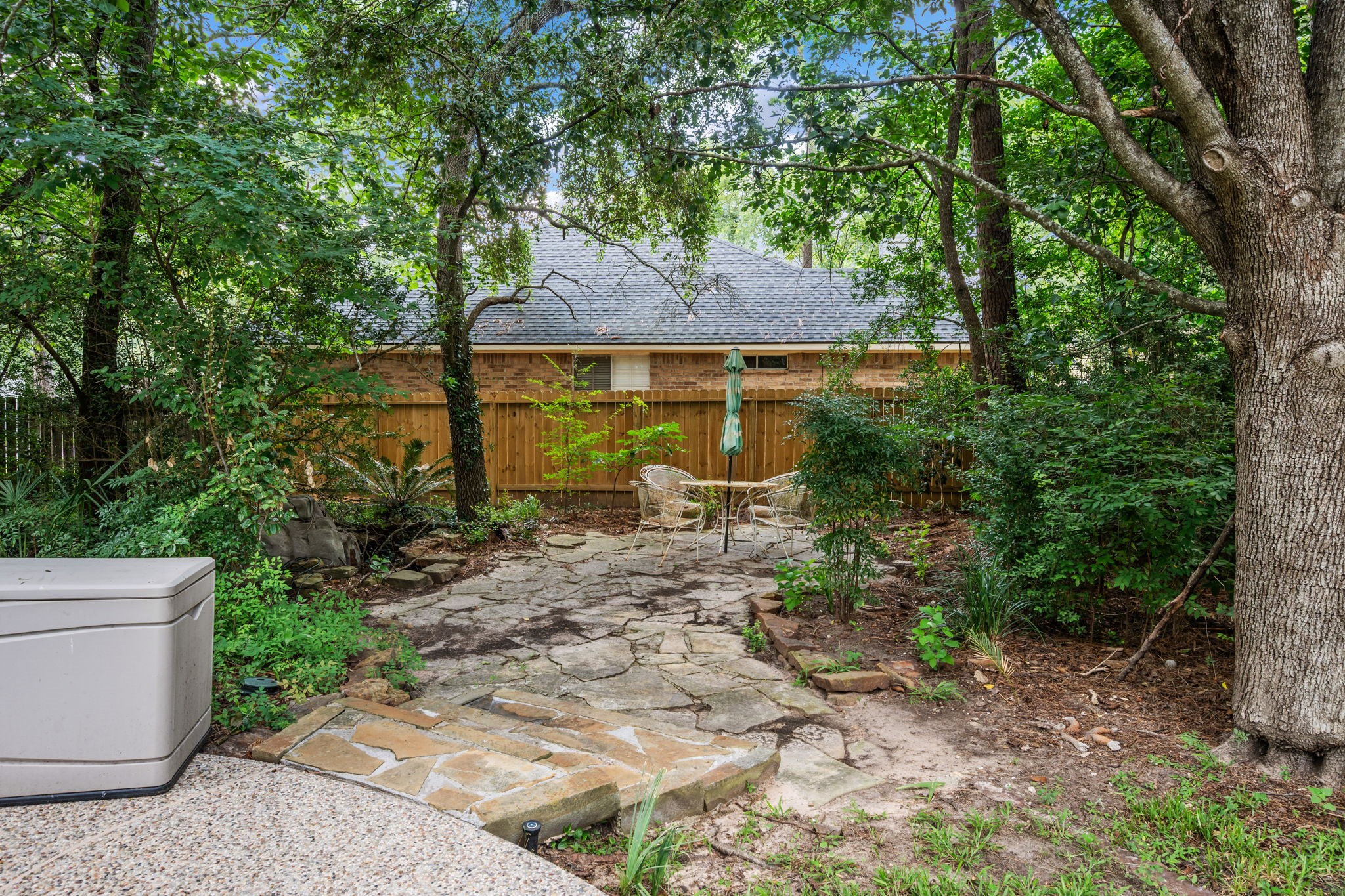 25003 Aughton Drive Property Photo 42