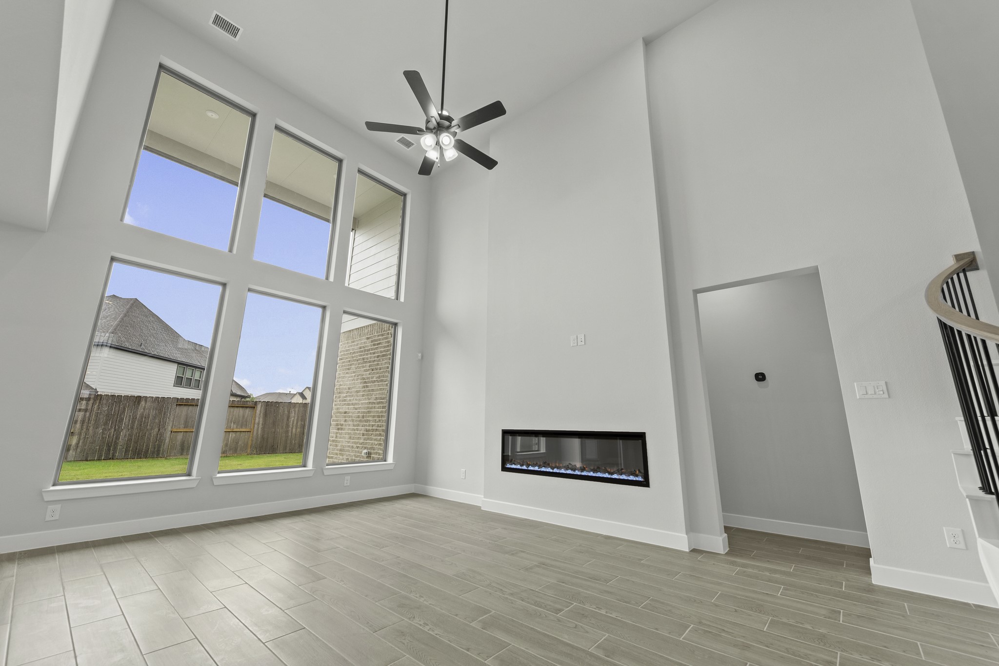 8611 Gleaming Village Way Property Photo 3