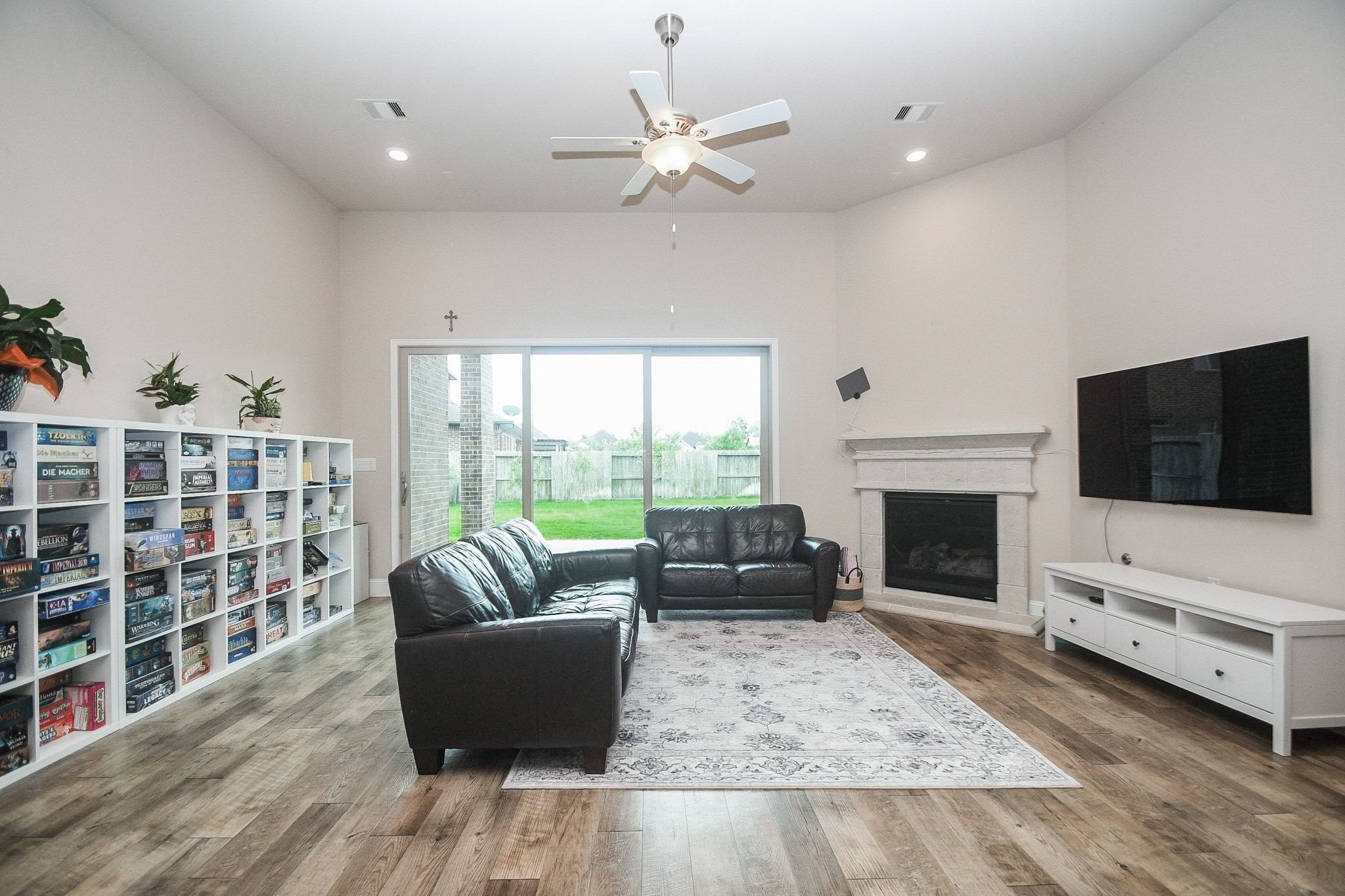 10210 Majestic Court Property Photo 7