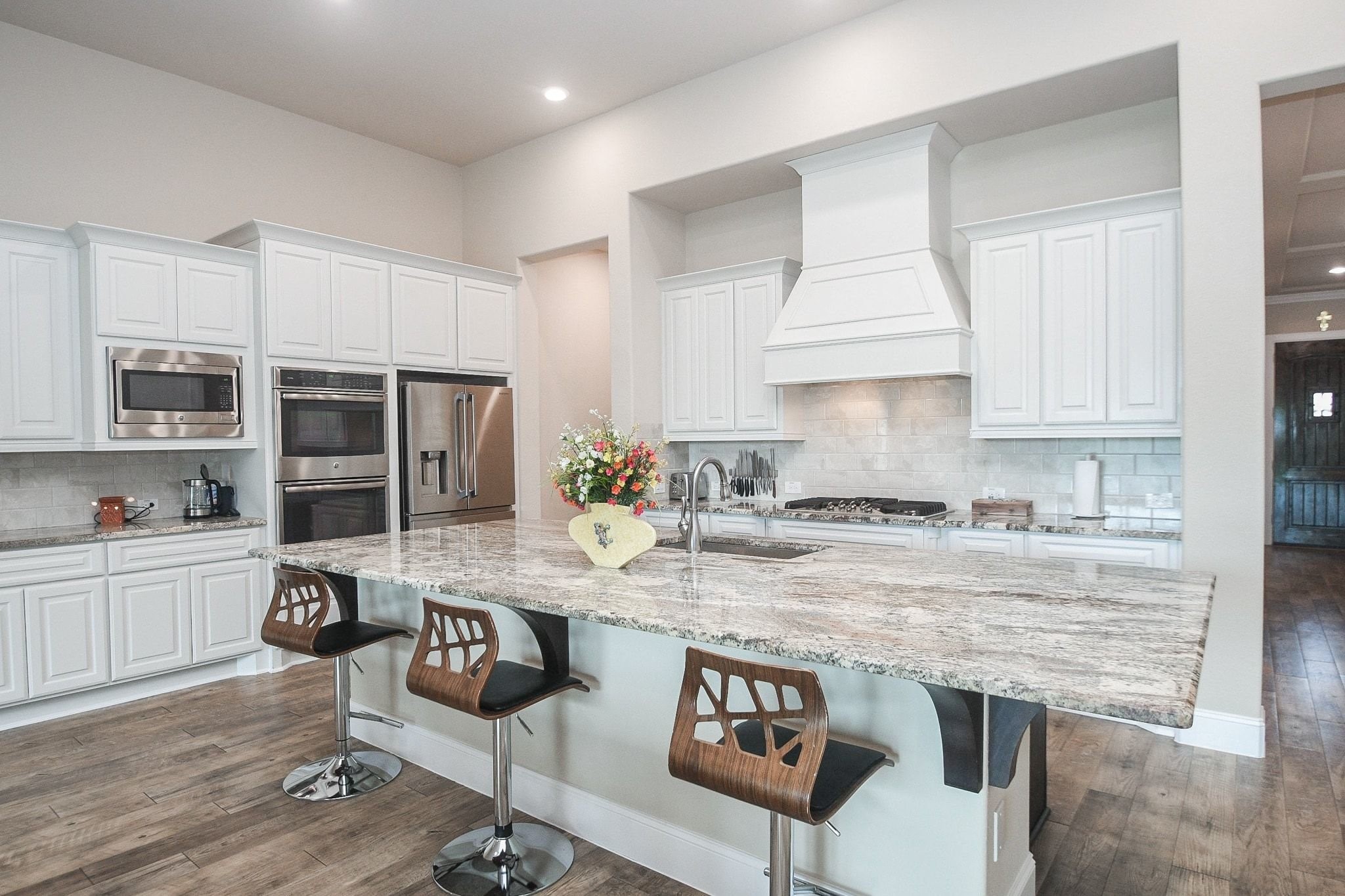 10210 Majestic Court Property Photo 12