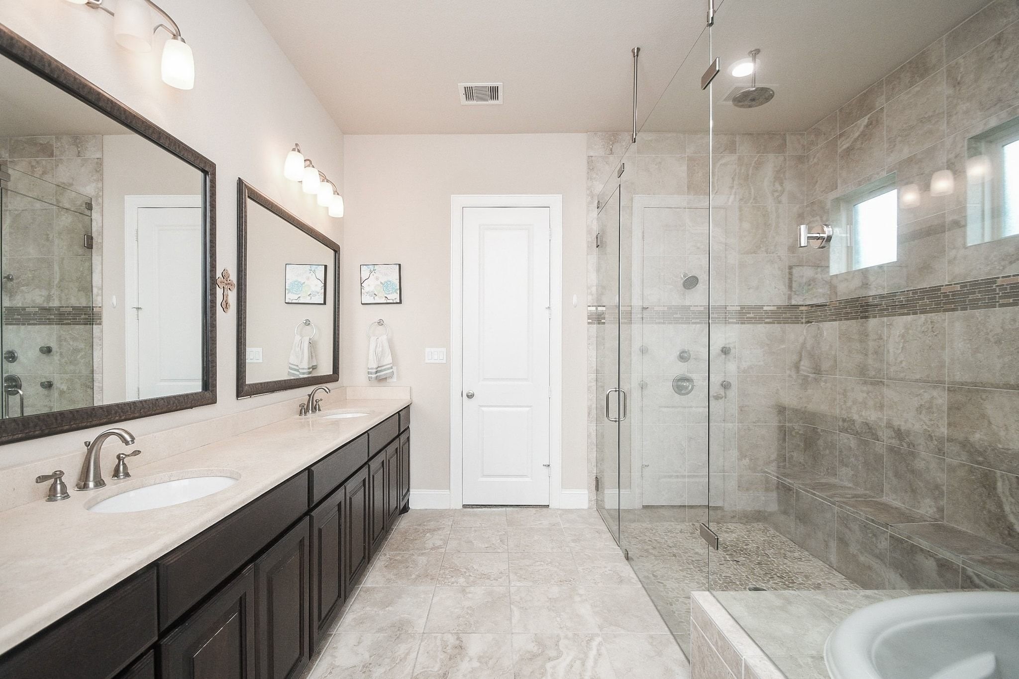 10210 Majestic Court Property Photo 22