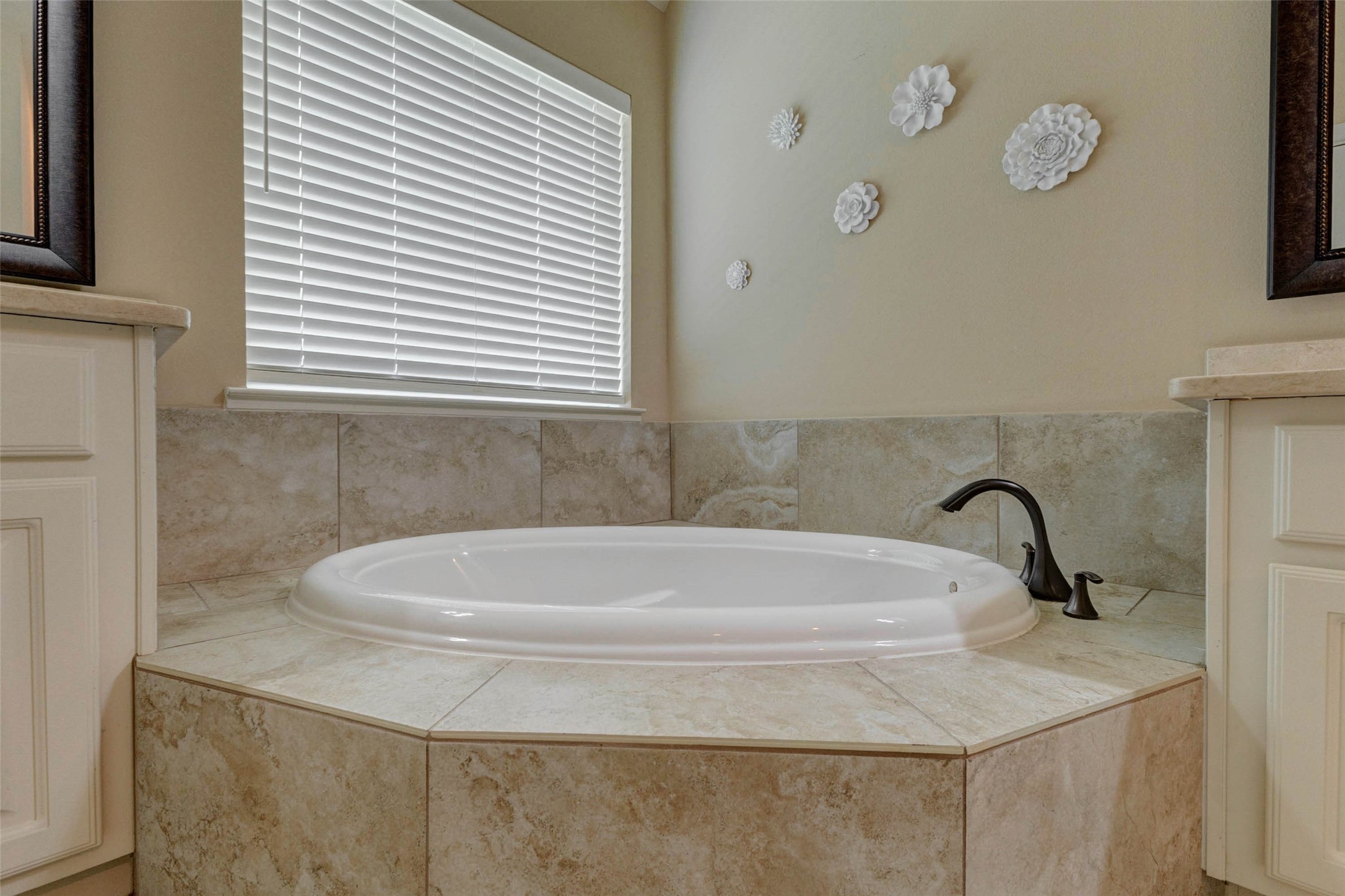 30506 Sethora Hill Way Property Photo 29