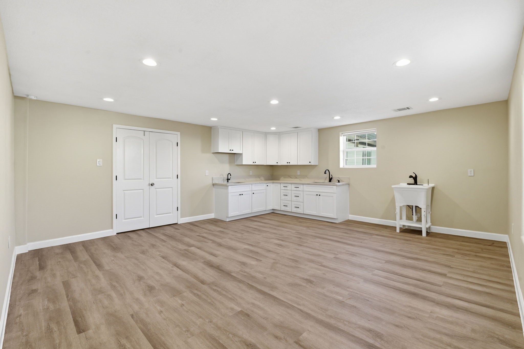 3911 Fulton Street Property Photo 33