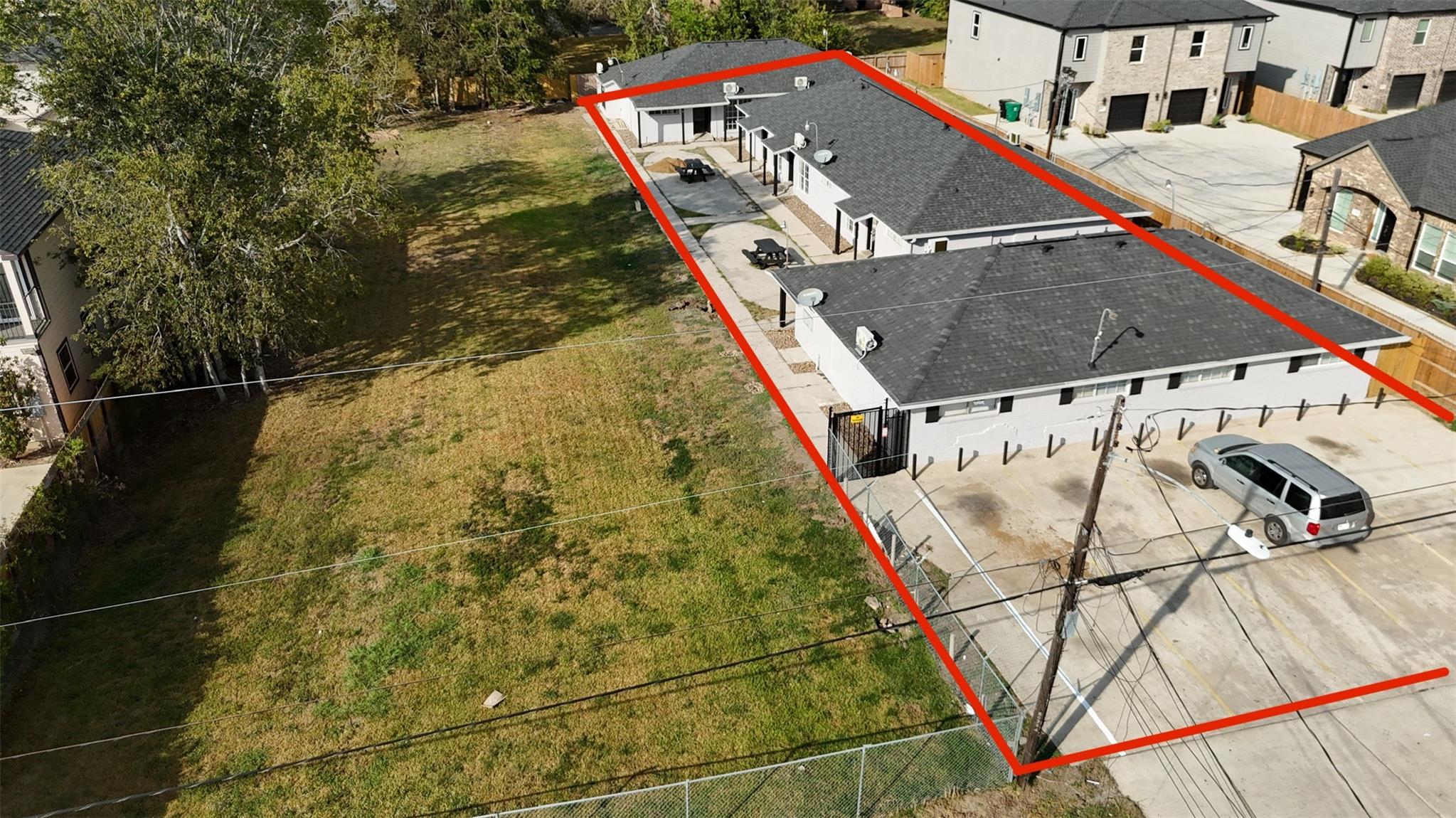 5017 Mallow Street Property Photo 3
