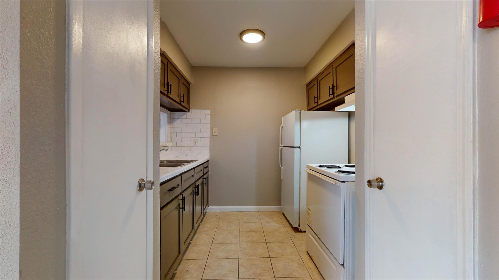 5017 Mallow Street Property Photo 17