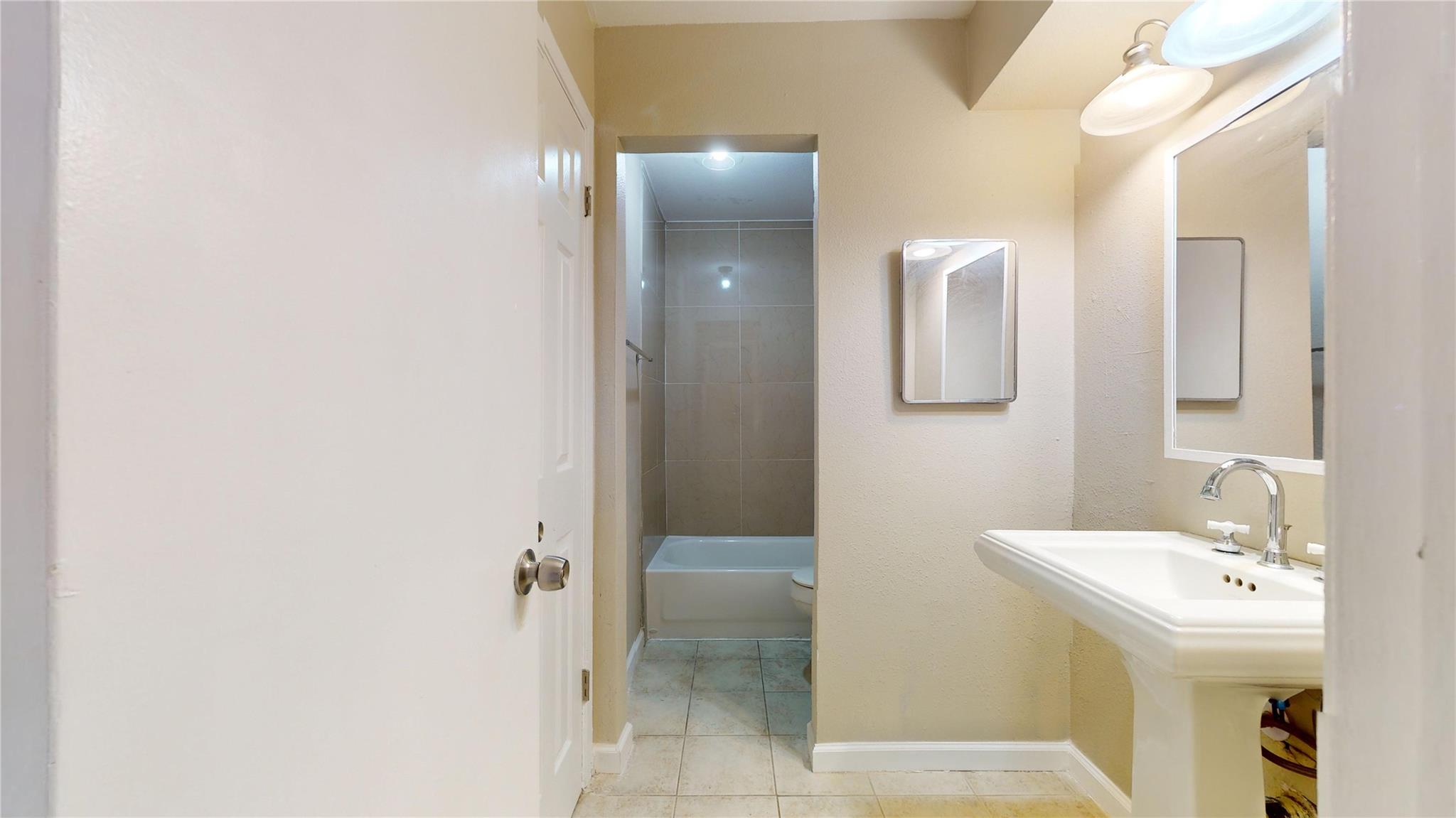 5017 Mallow Street Property Photo 22