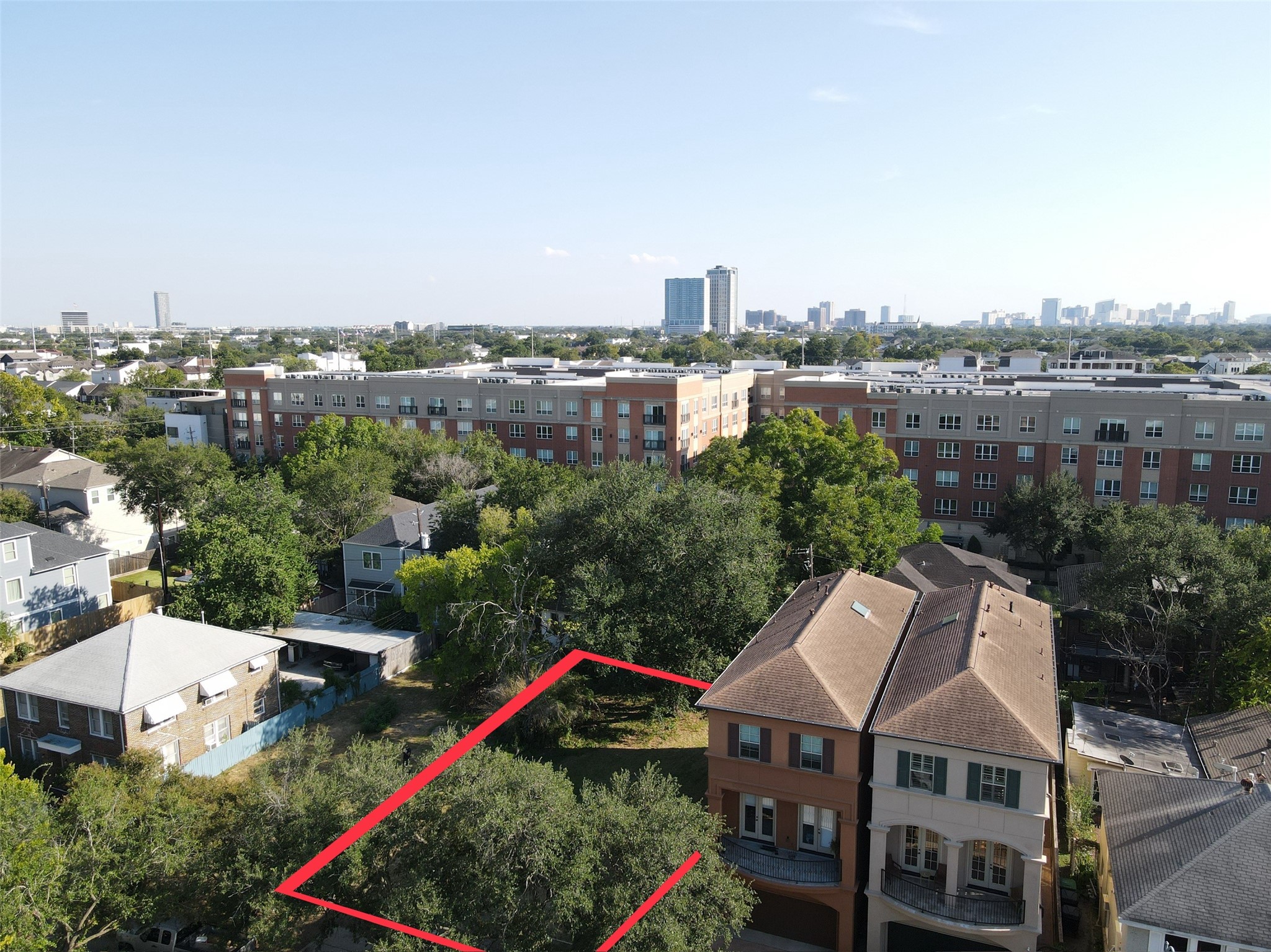 1331 W Bell Street Property Photo 2