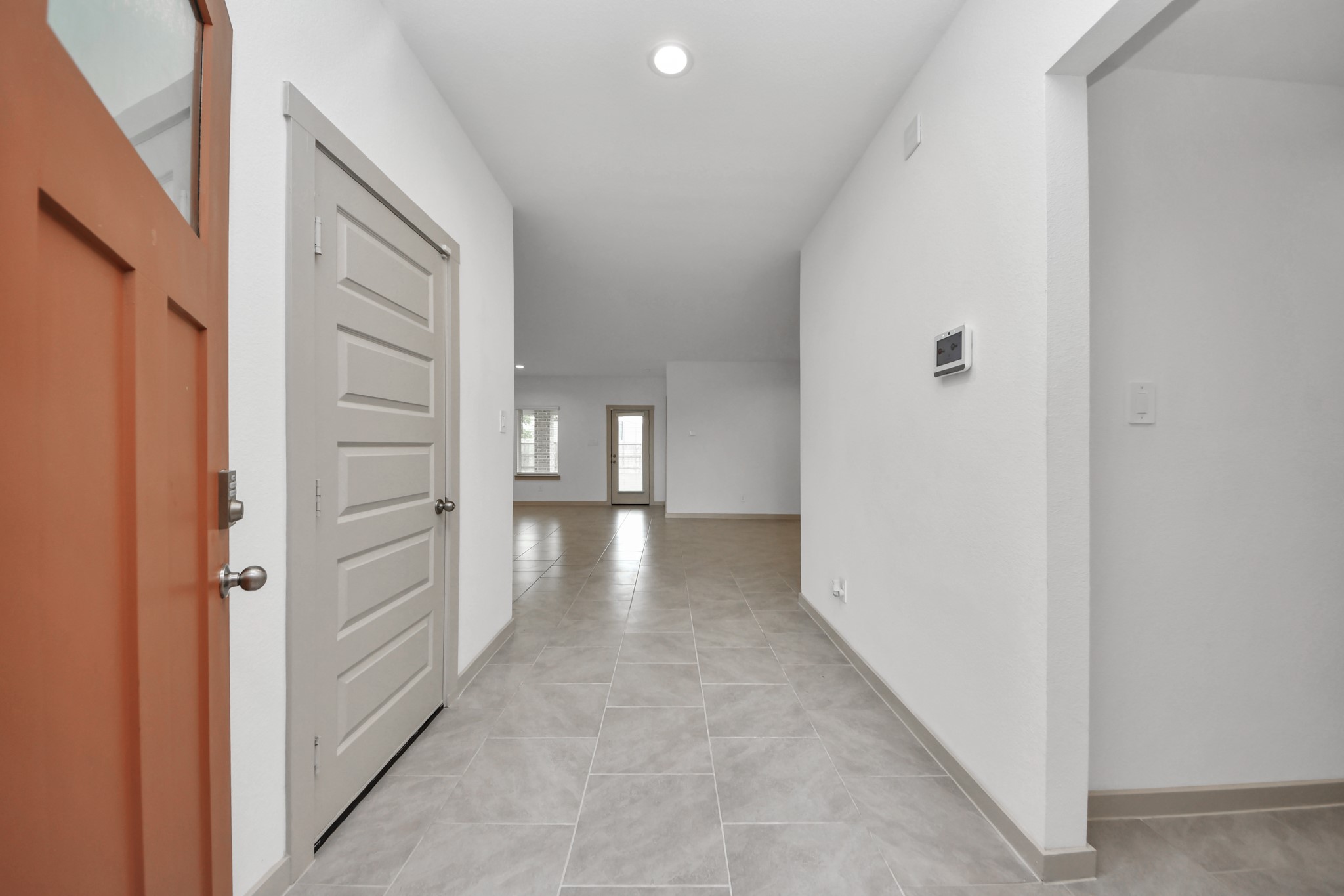 1118 Hyde Lake Lane Property Photo 3