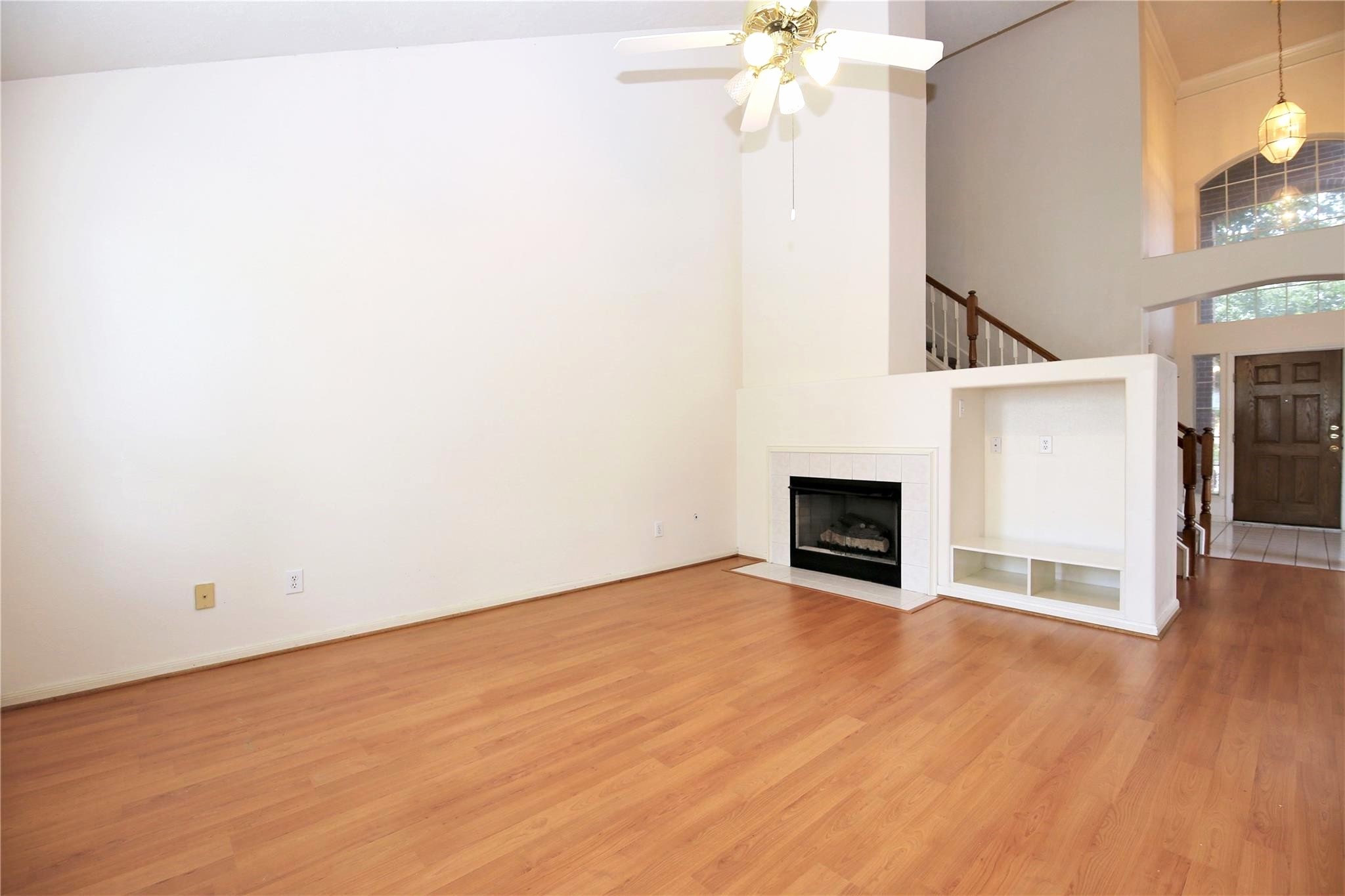 4602 Rainbow Valley Court Property Photo 17