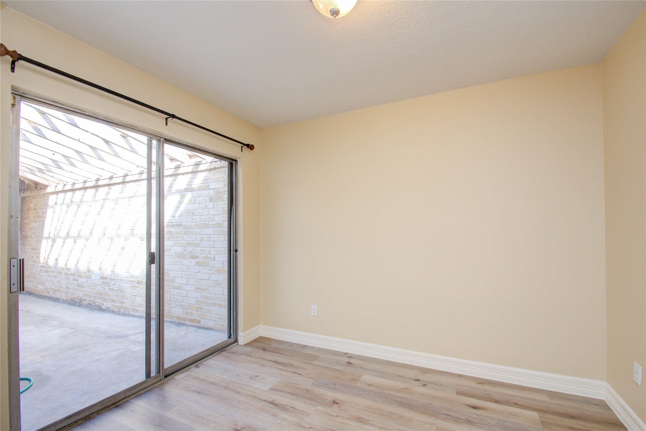 7222 Winkleman Road Property Photo 17