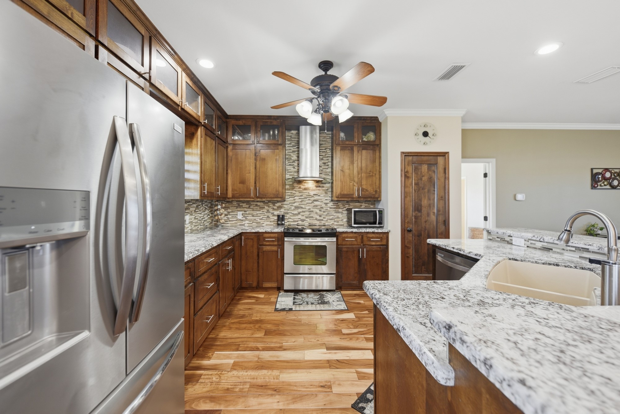 1733 County Road 376 Property Photo 12