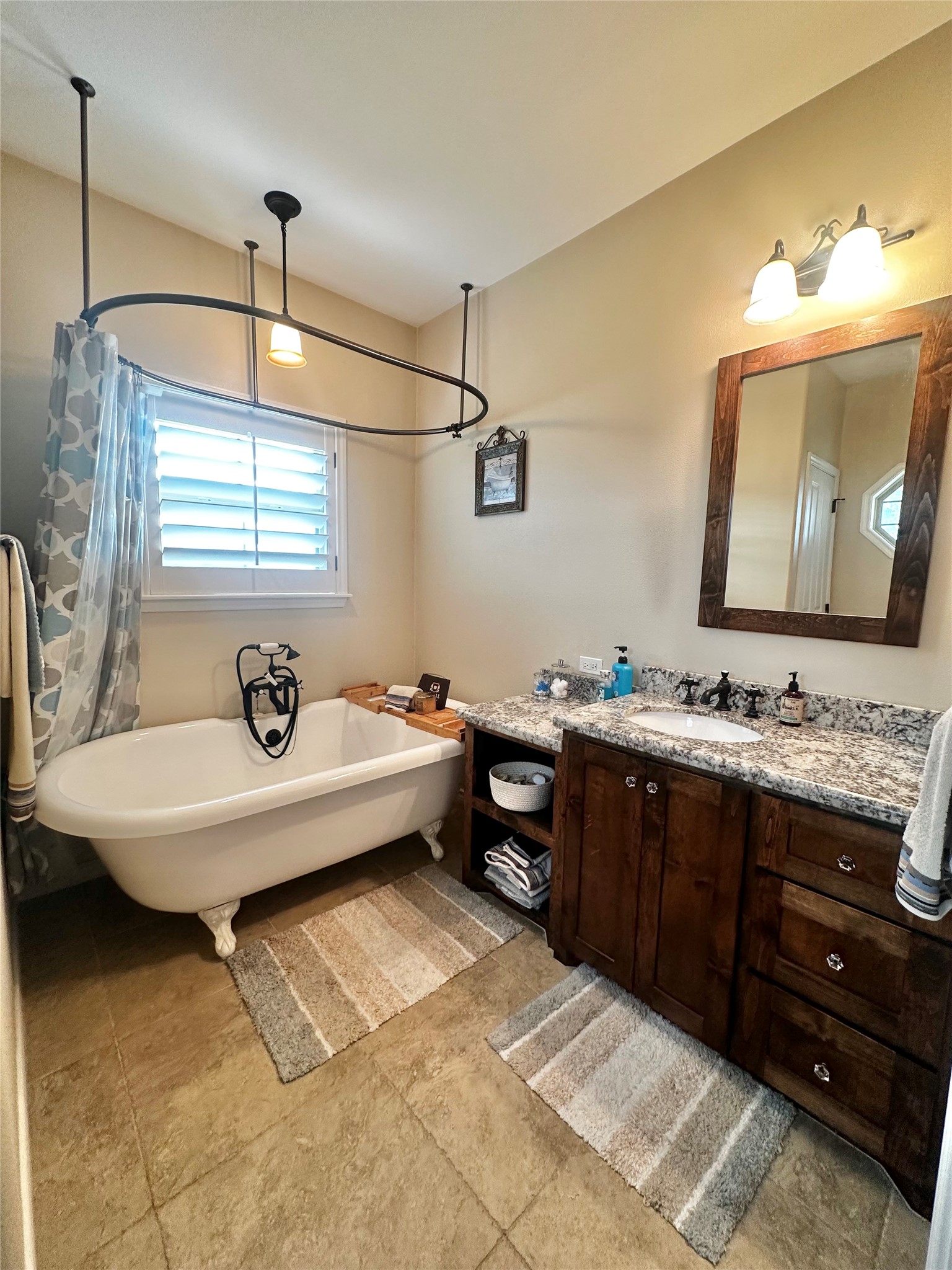 1733 County Road 376 Property Photo 15