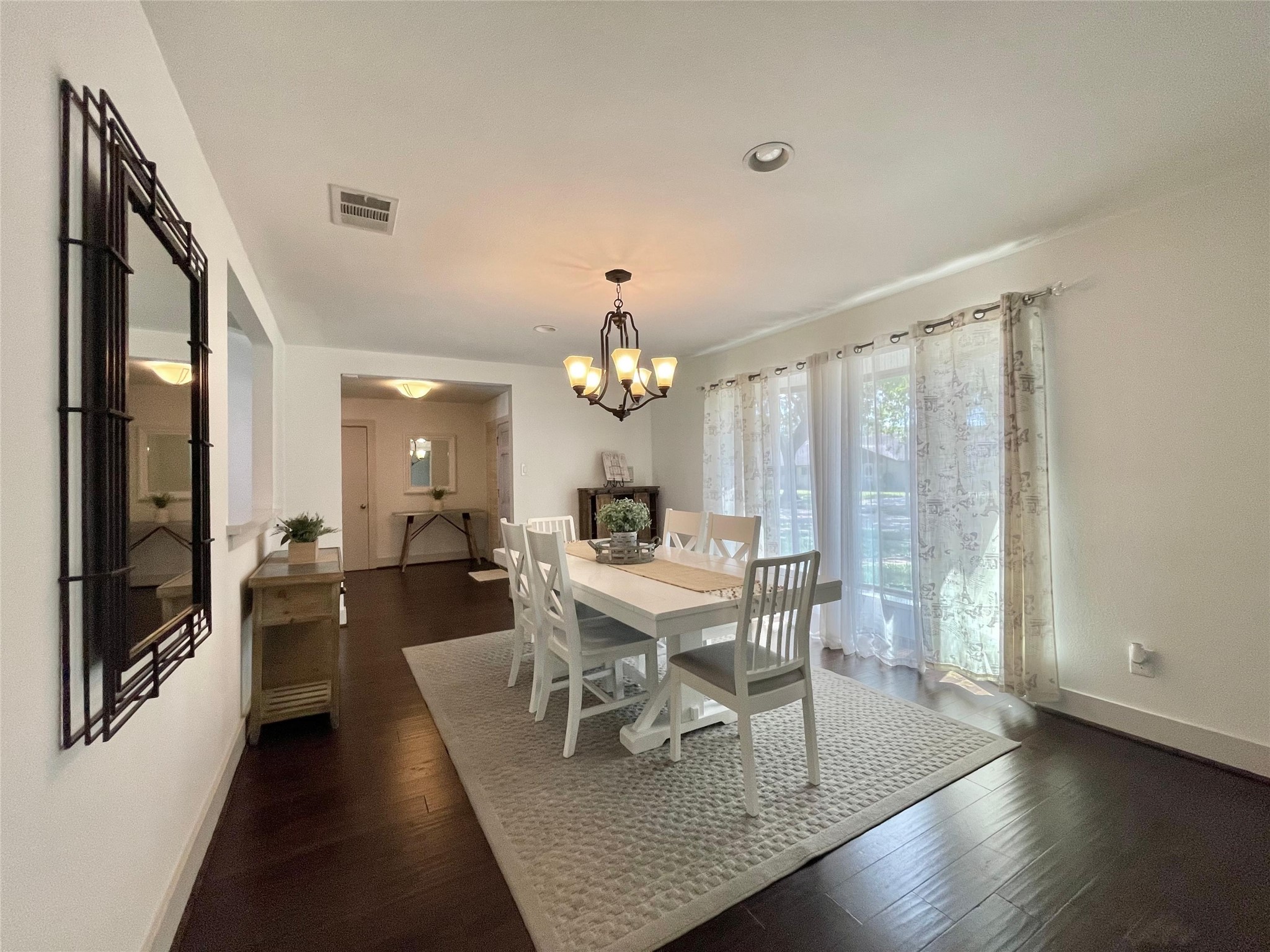 5638 Grape Street Property Photo 10