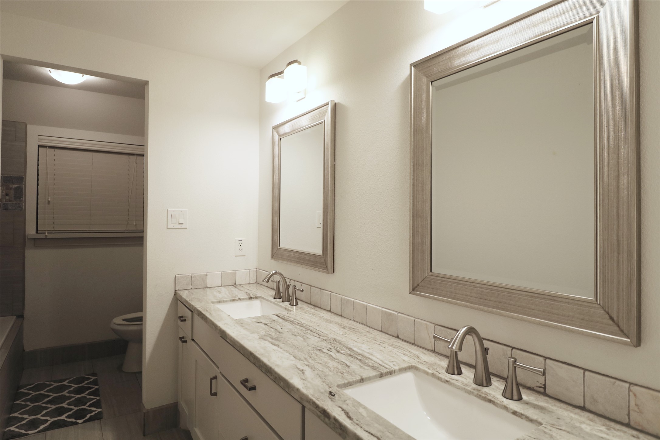 5638 Grape Street Property Photo 24