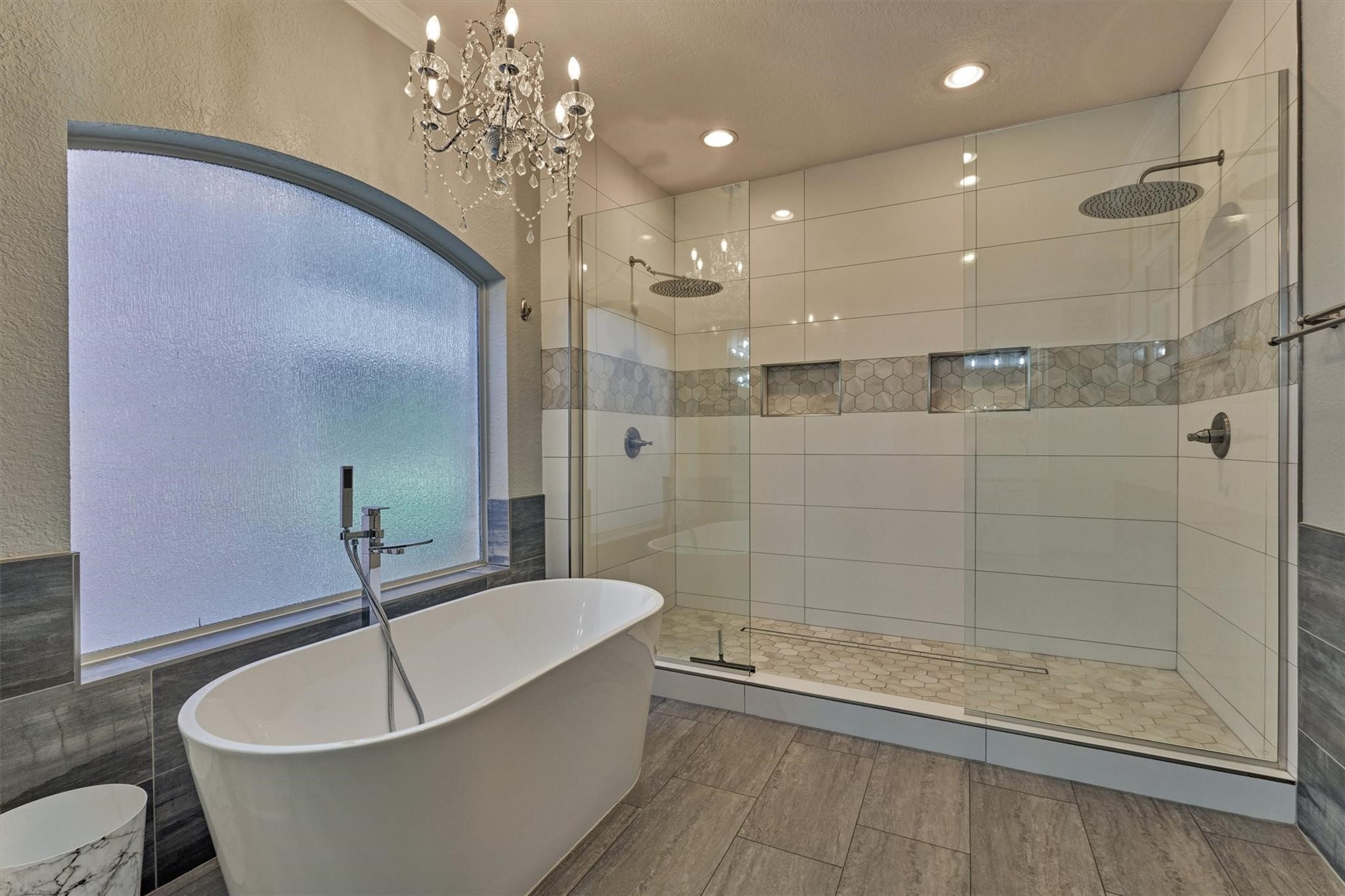 609 Edgewood Drive Property Photo 34