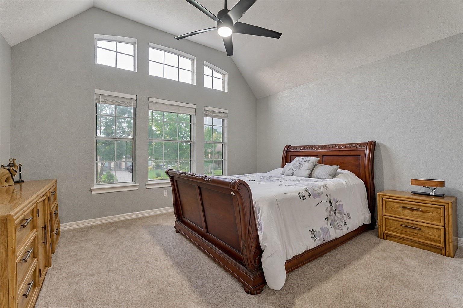 609 Edgewood Drive Property Photo 36