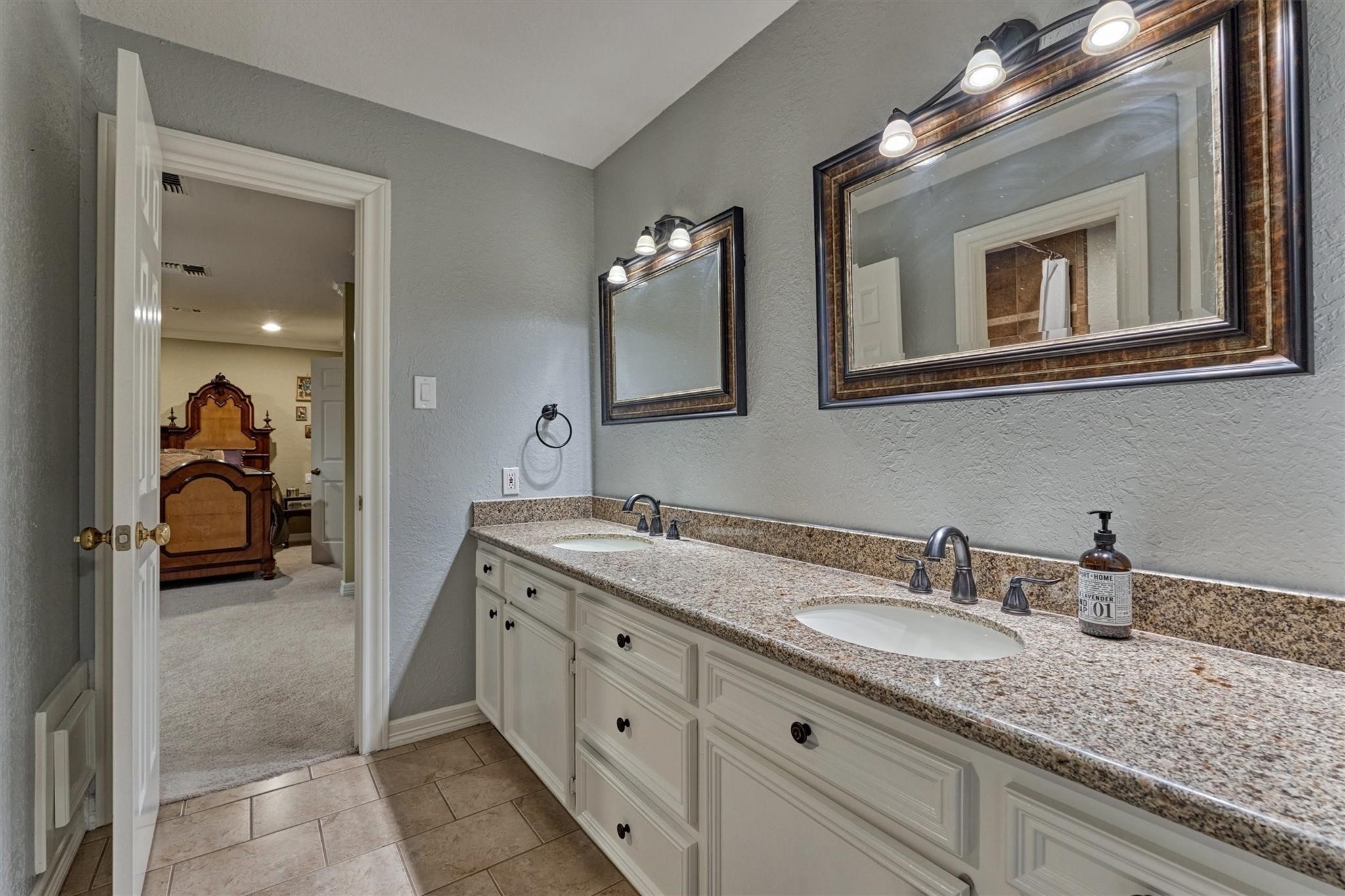 609 Edgewood Drive Property Photo 40