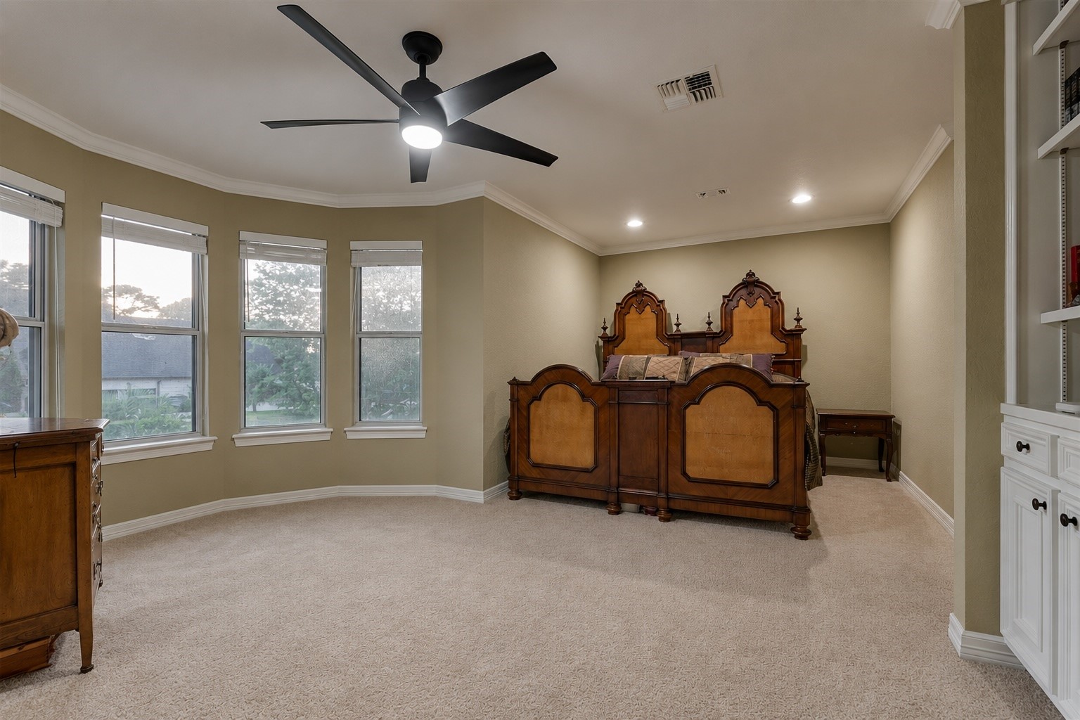 609 Edgewood Drive Property Photo 41