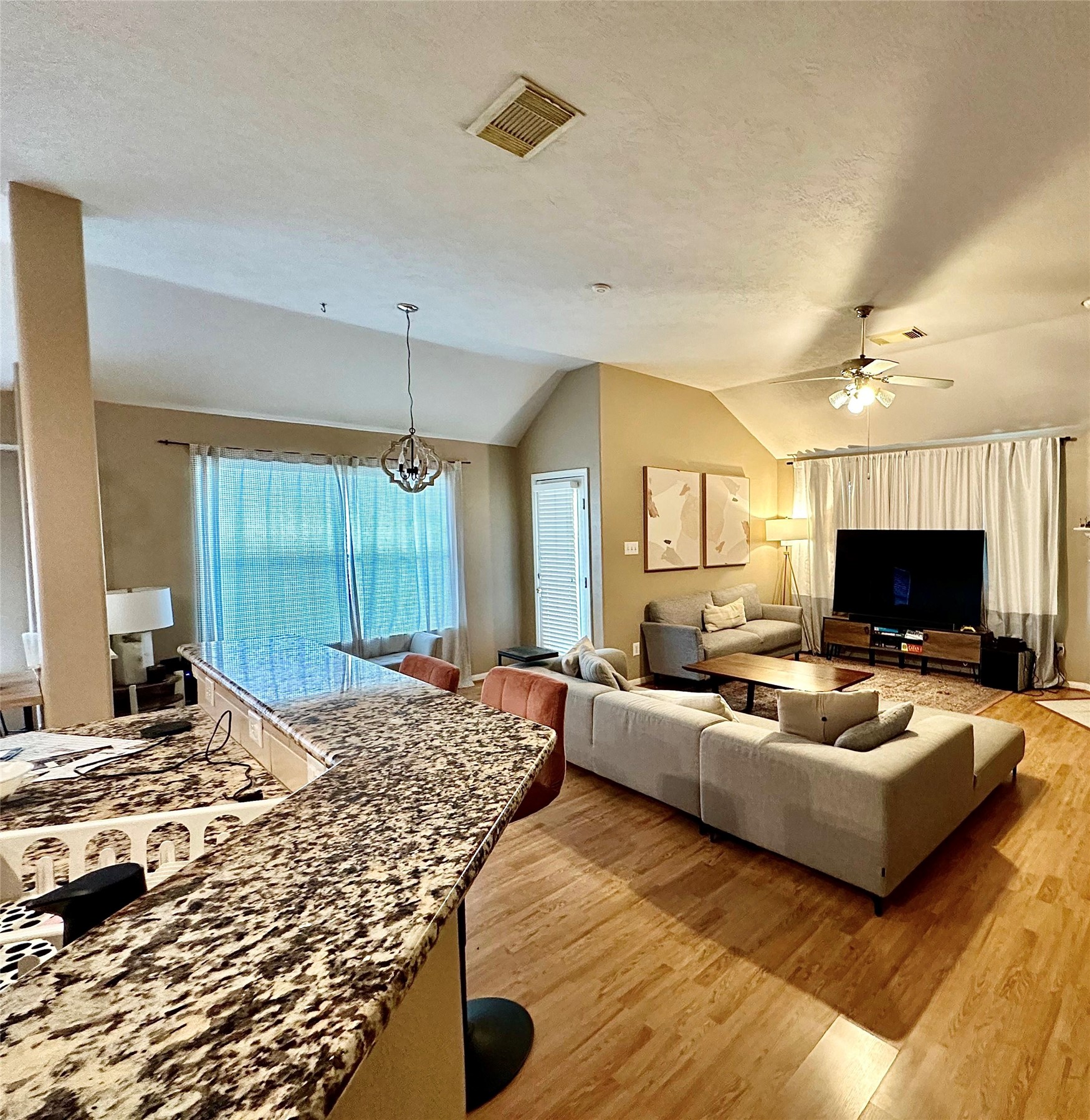 1106 Kerri Court Property Photo 17