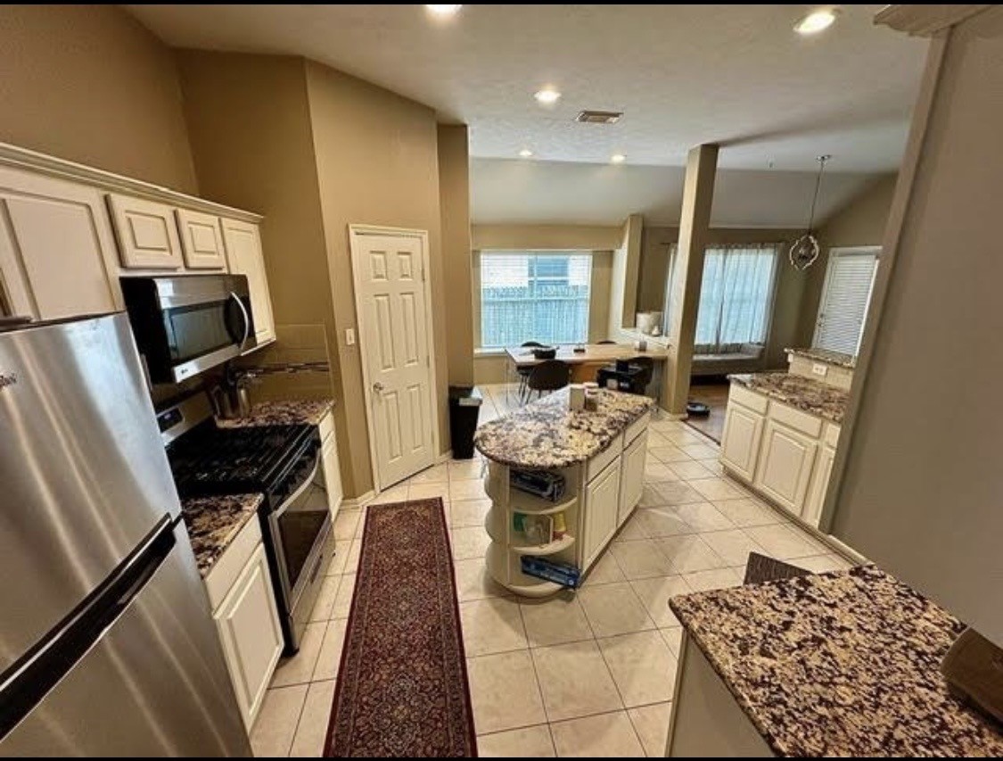 1106 Kerri Court Property Photo 19