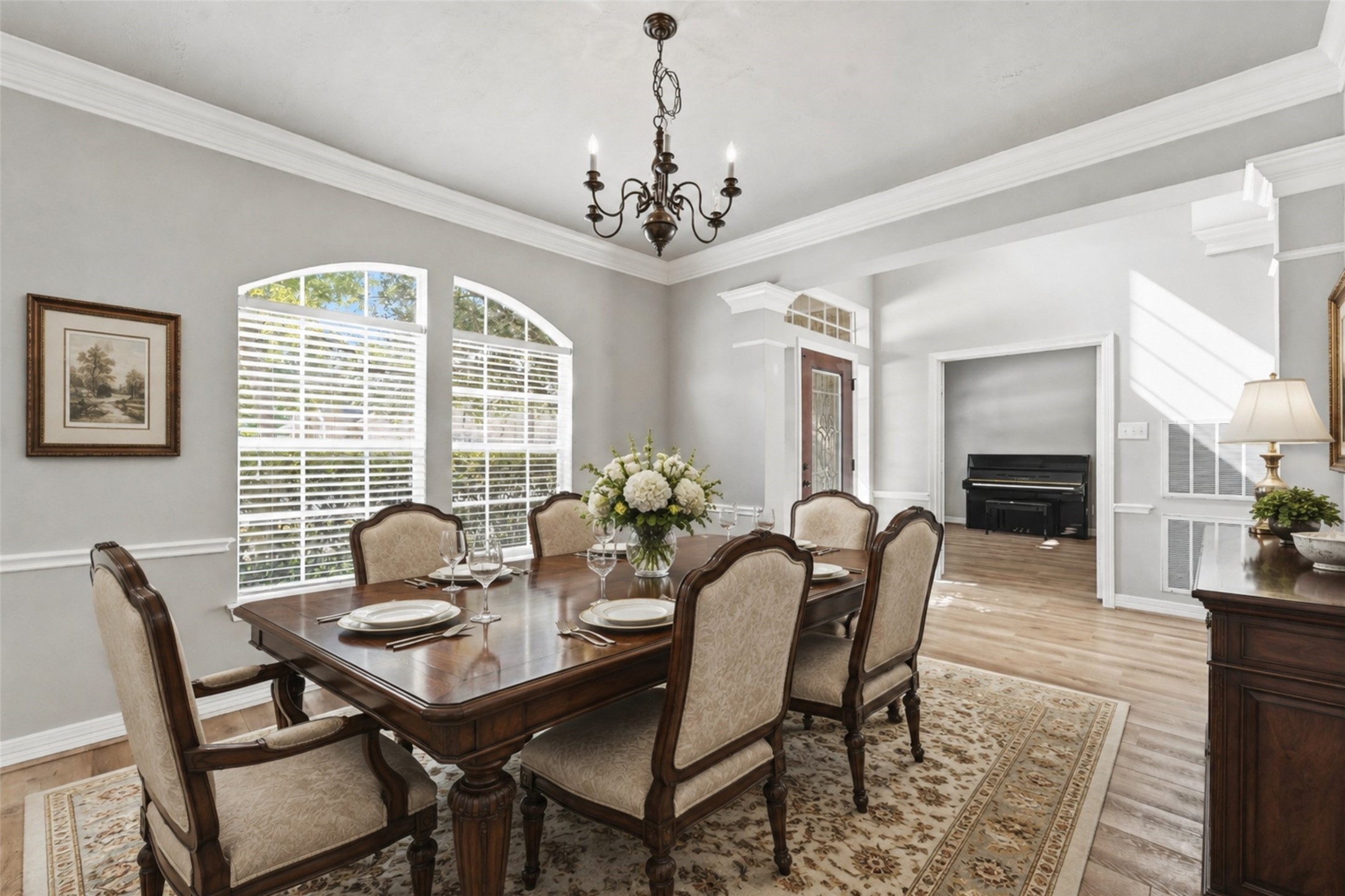 2443 Riverway Oak Drive Property Photo 4