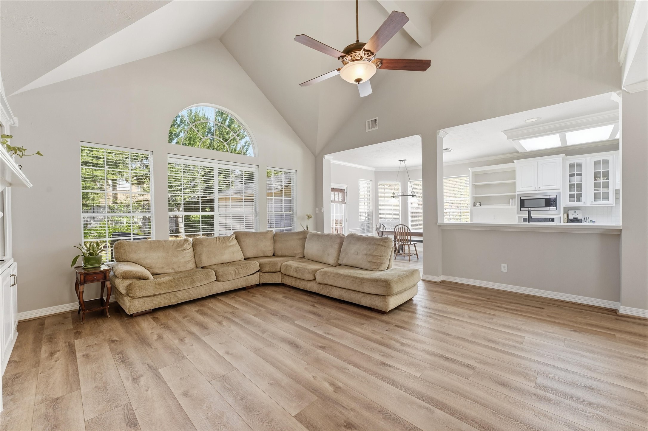 2443 Riverway Oak Drive Property Photo 13